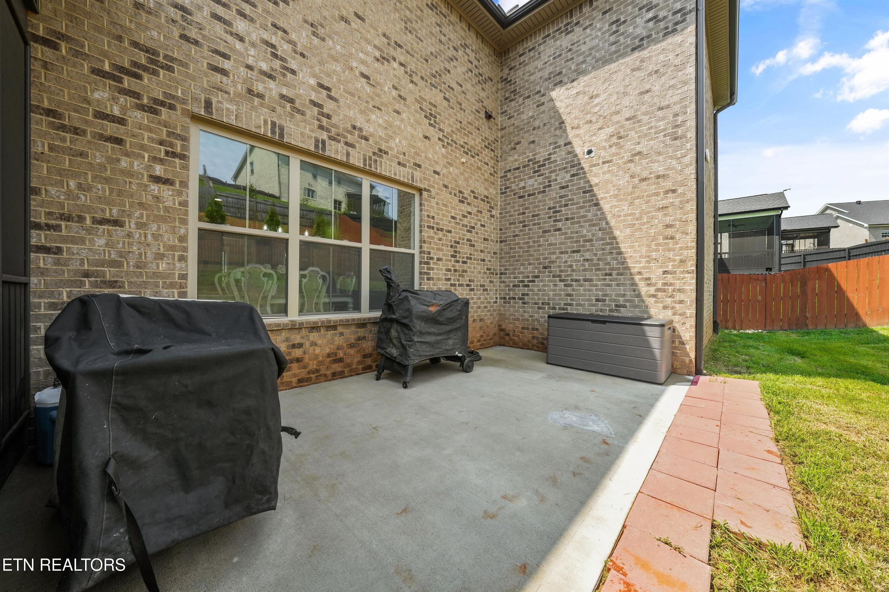 2214 Hickory Crest Lane Knoxville TN 37932