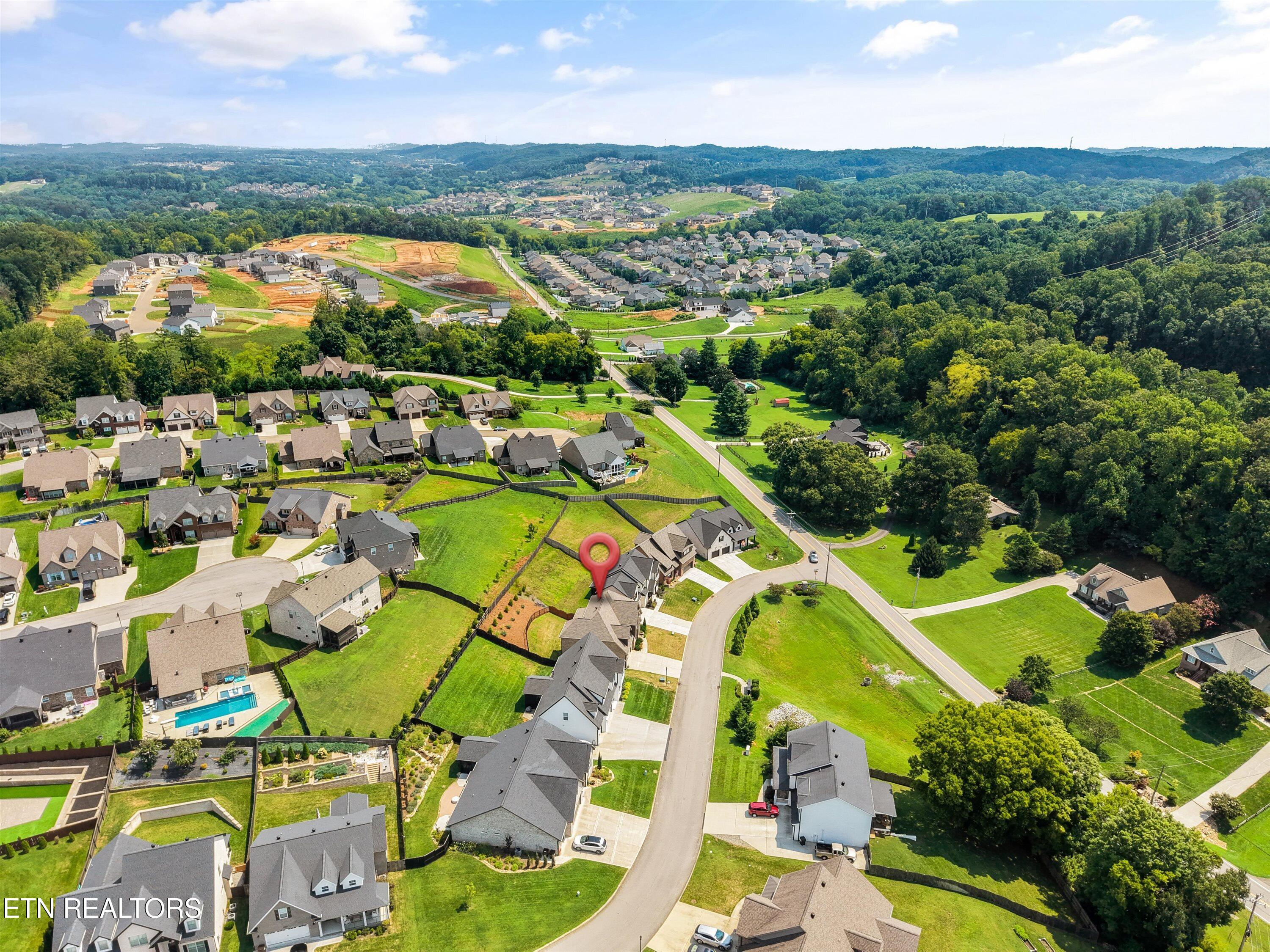 2214 Hickory Crest Lane Knoxville TN 37932