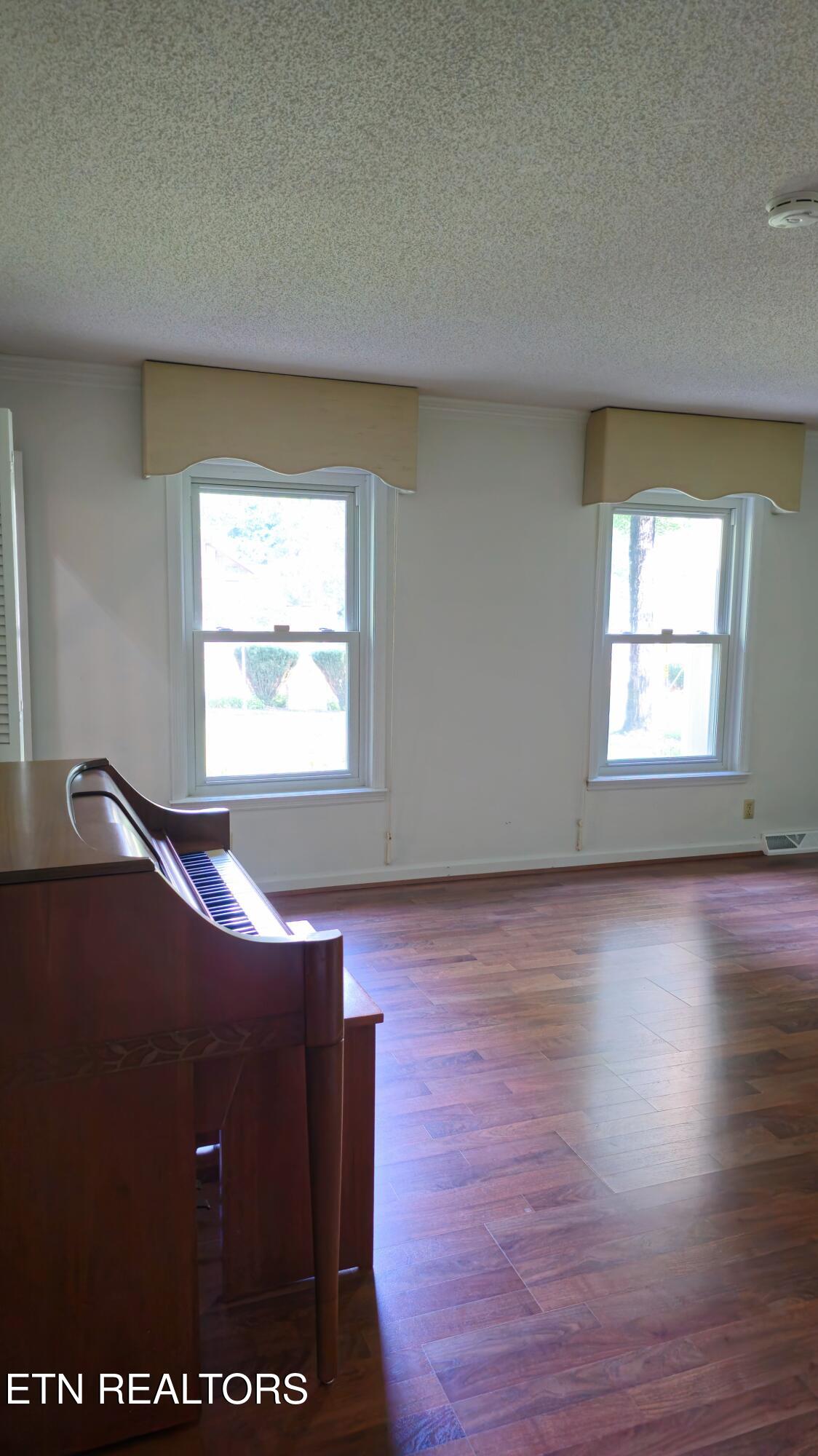 111 Claremont Road Oak Ridge TN 37830