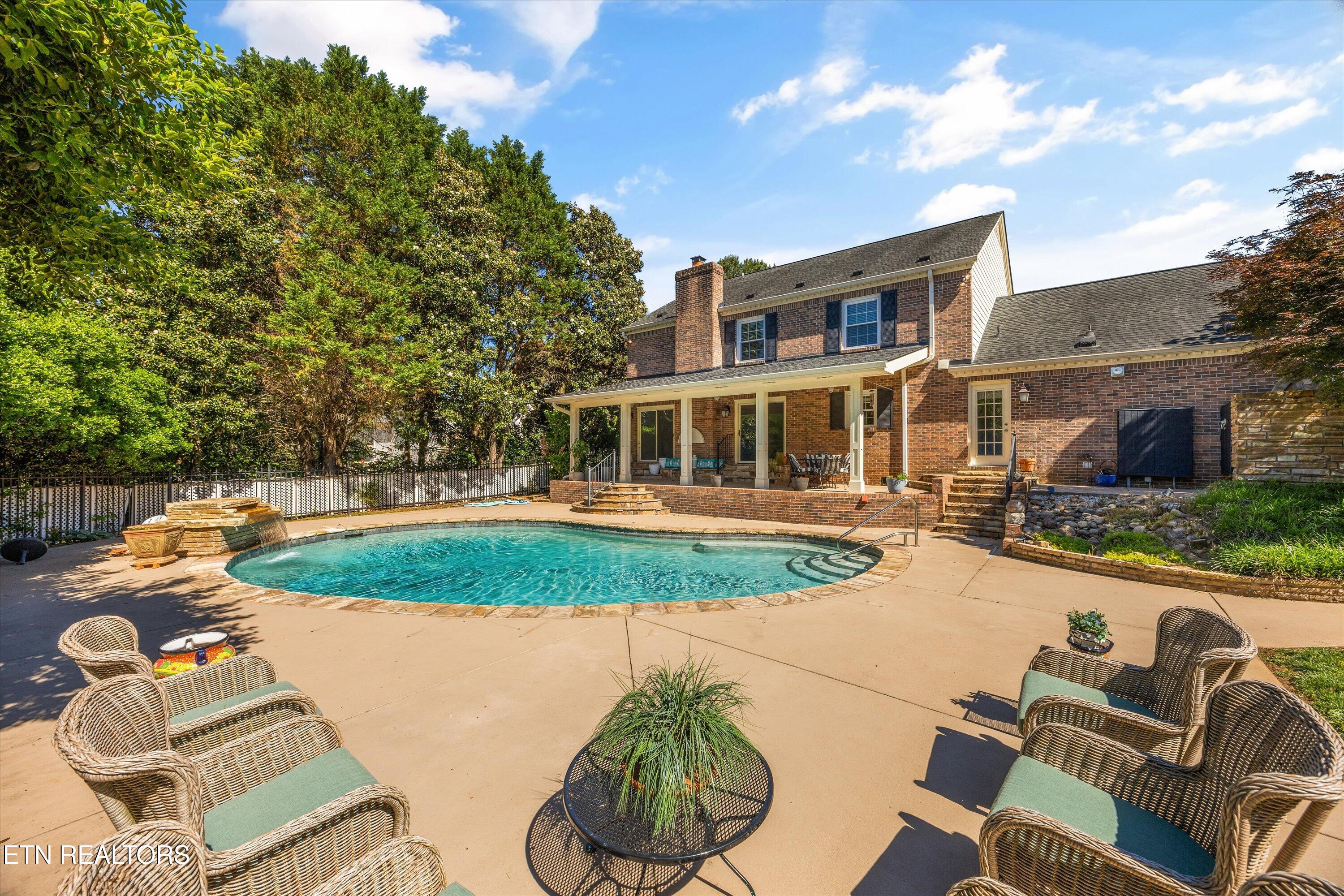 12805 Peach View Drive Knoxville TN 37922