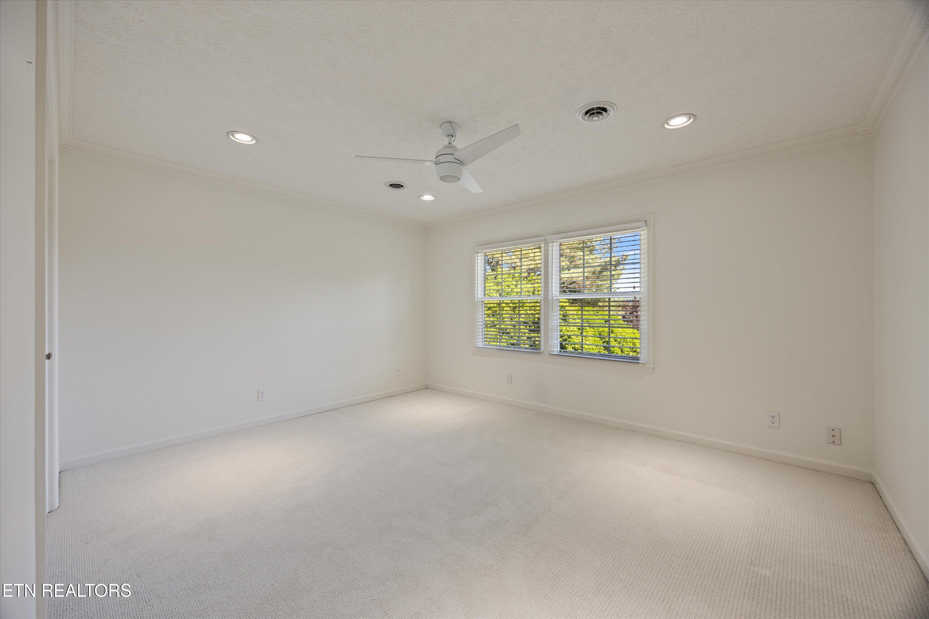 12805 Peach View Drive Knoxville TN 37922