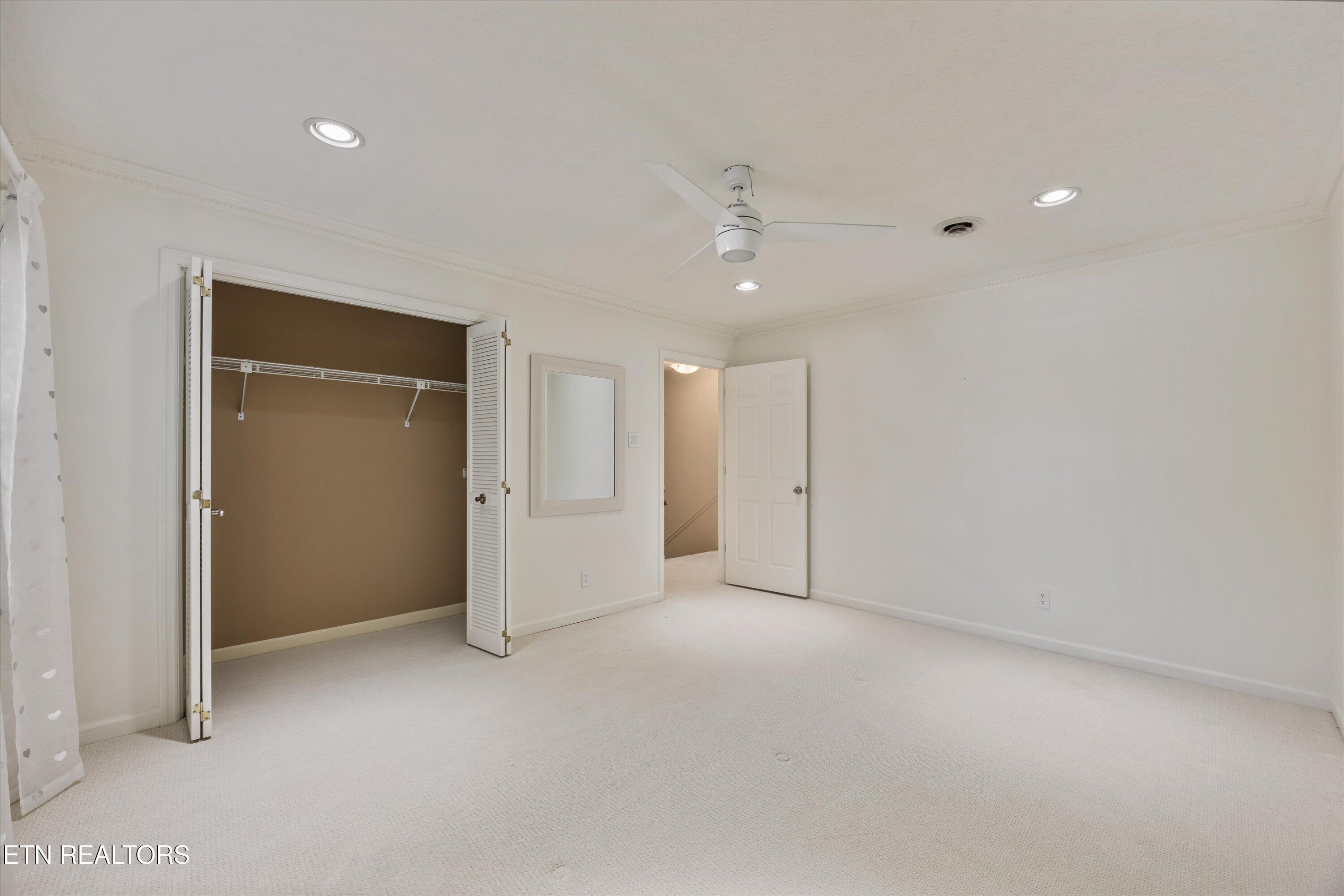12805 Peach View Drive Knoxville TN 37922