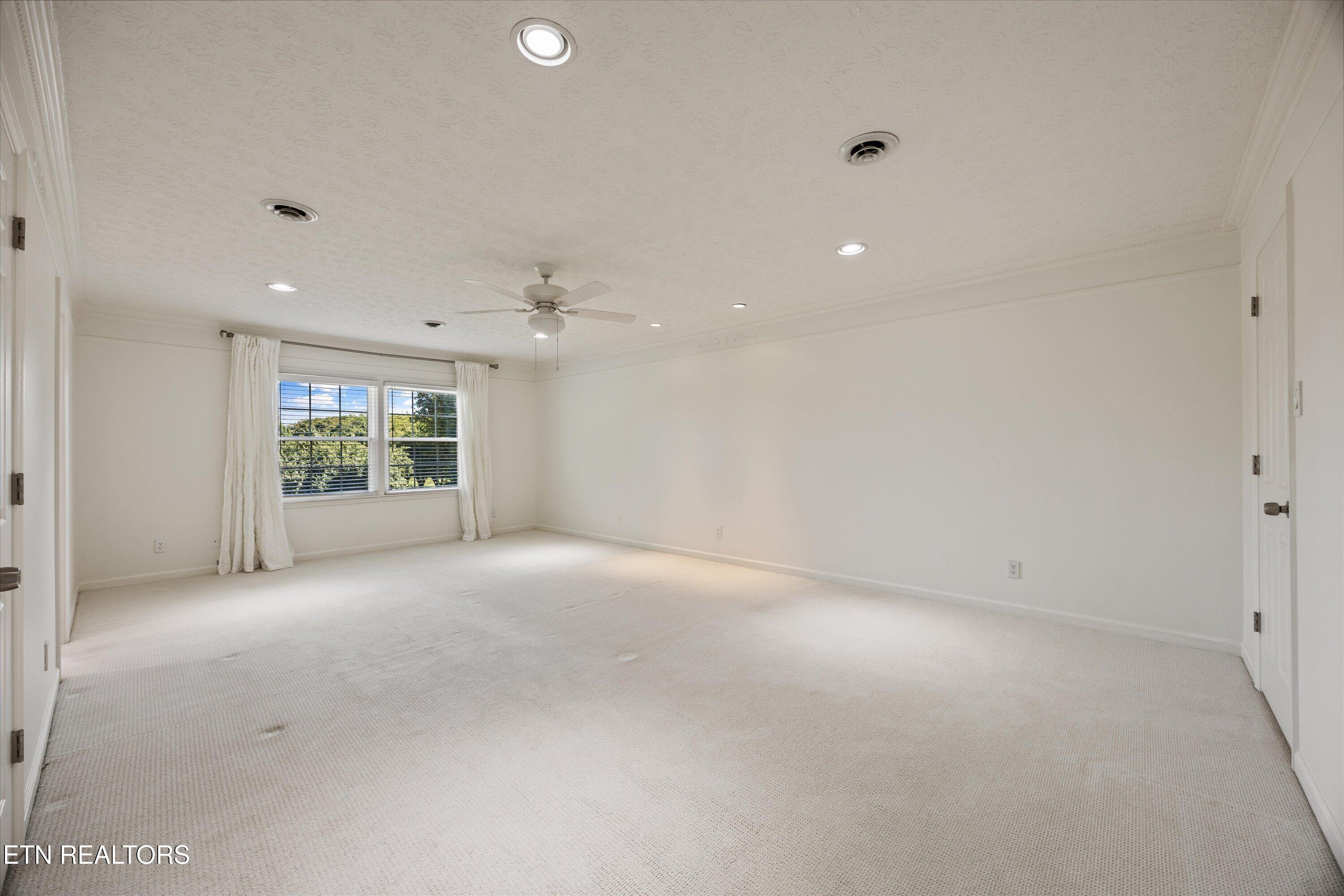 12805 Peach View Drive Knoxville TN 37922