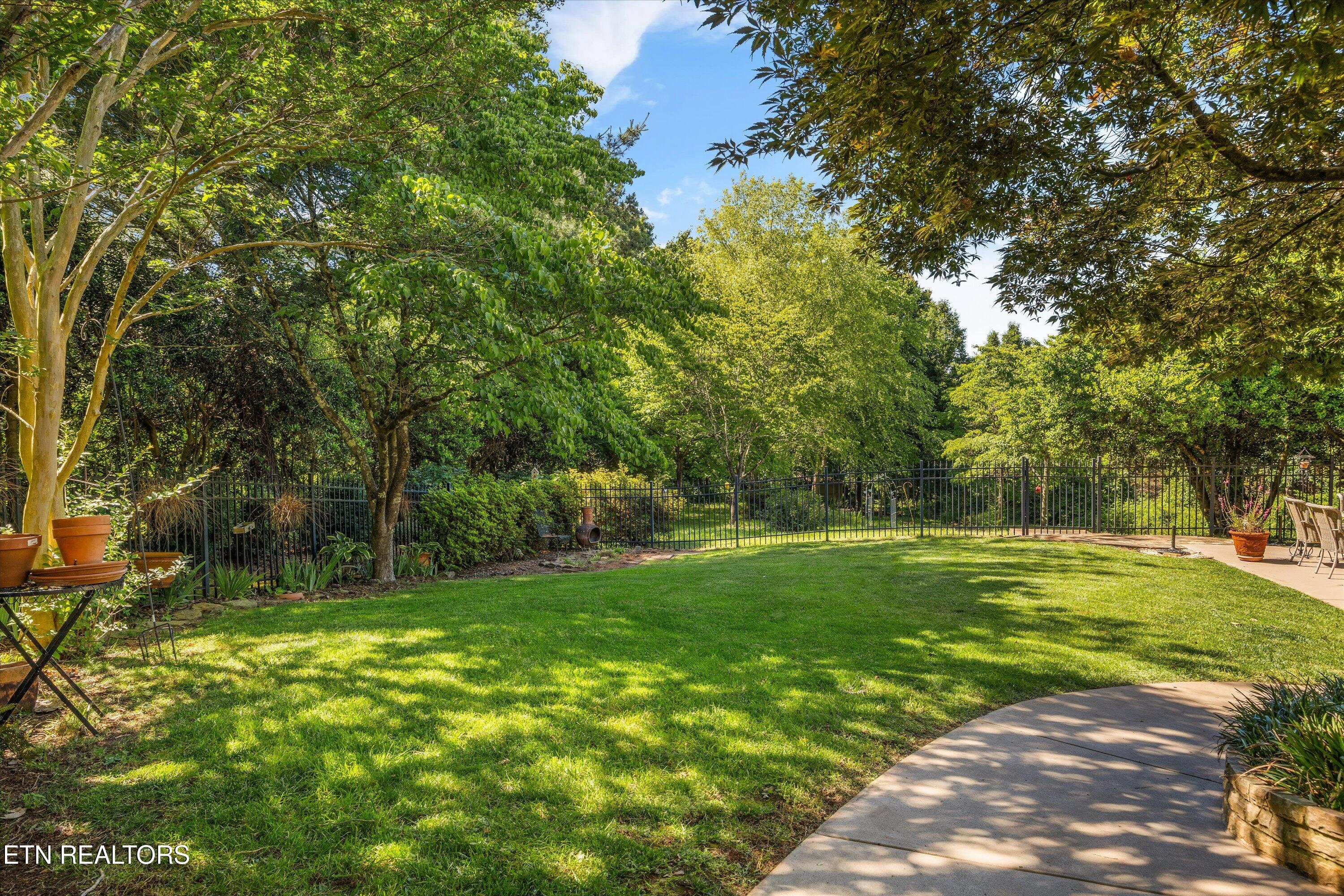 12805 Peach View Drive Knoxville TN 37922