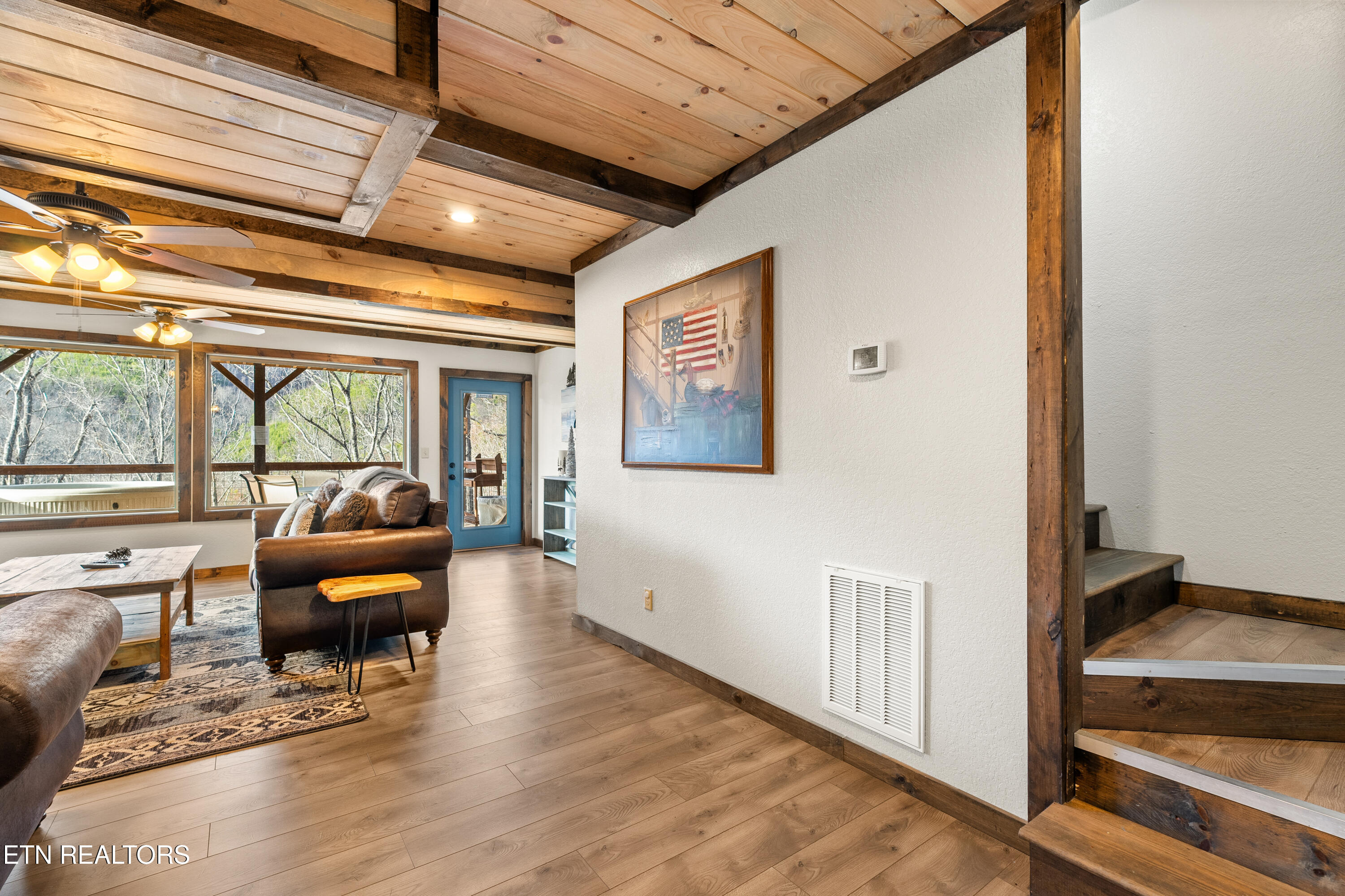 817 Pine Top Lane Gatlinburg TN 37738
