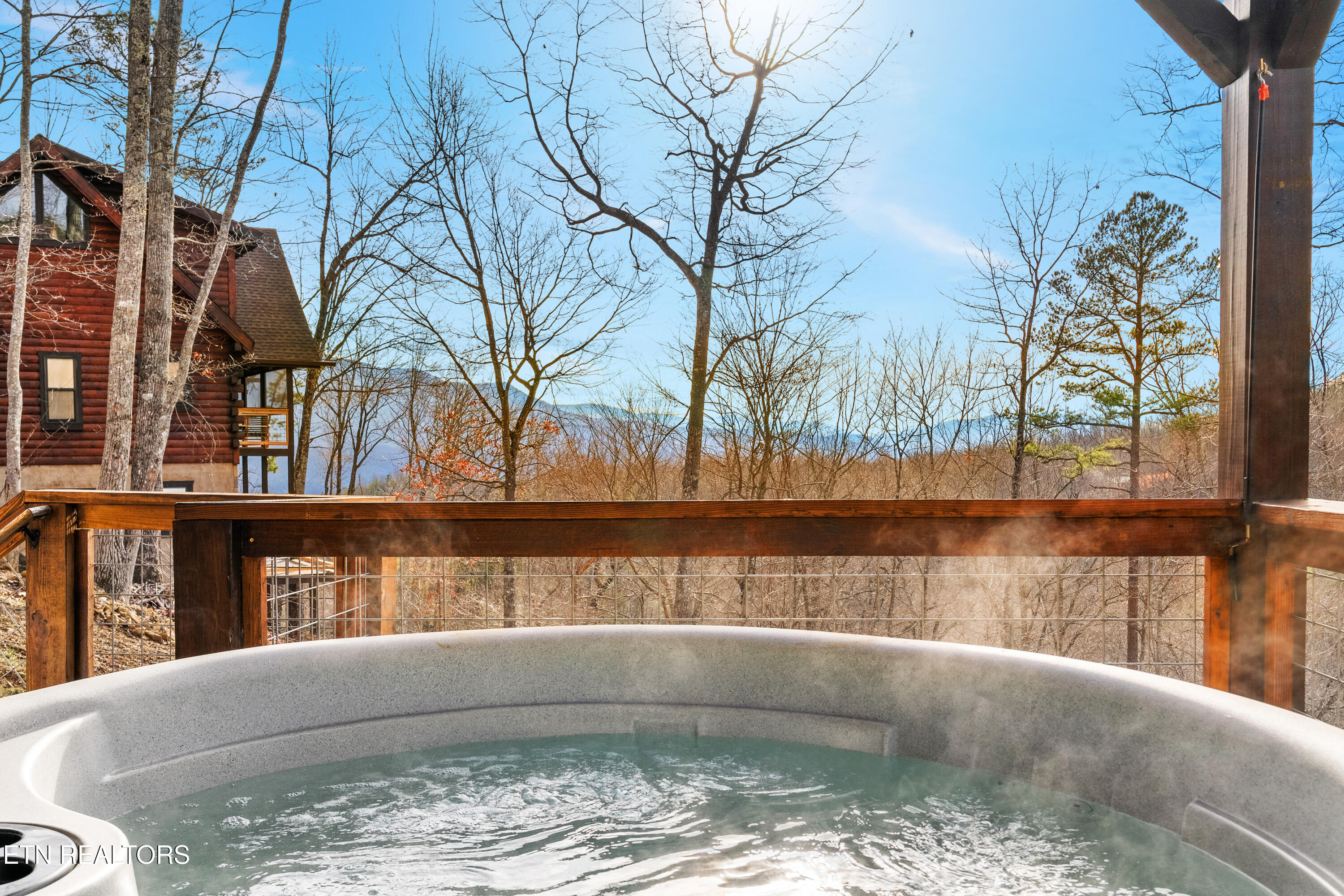 817 Pine Top Lane Gatlinburg TN 37738