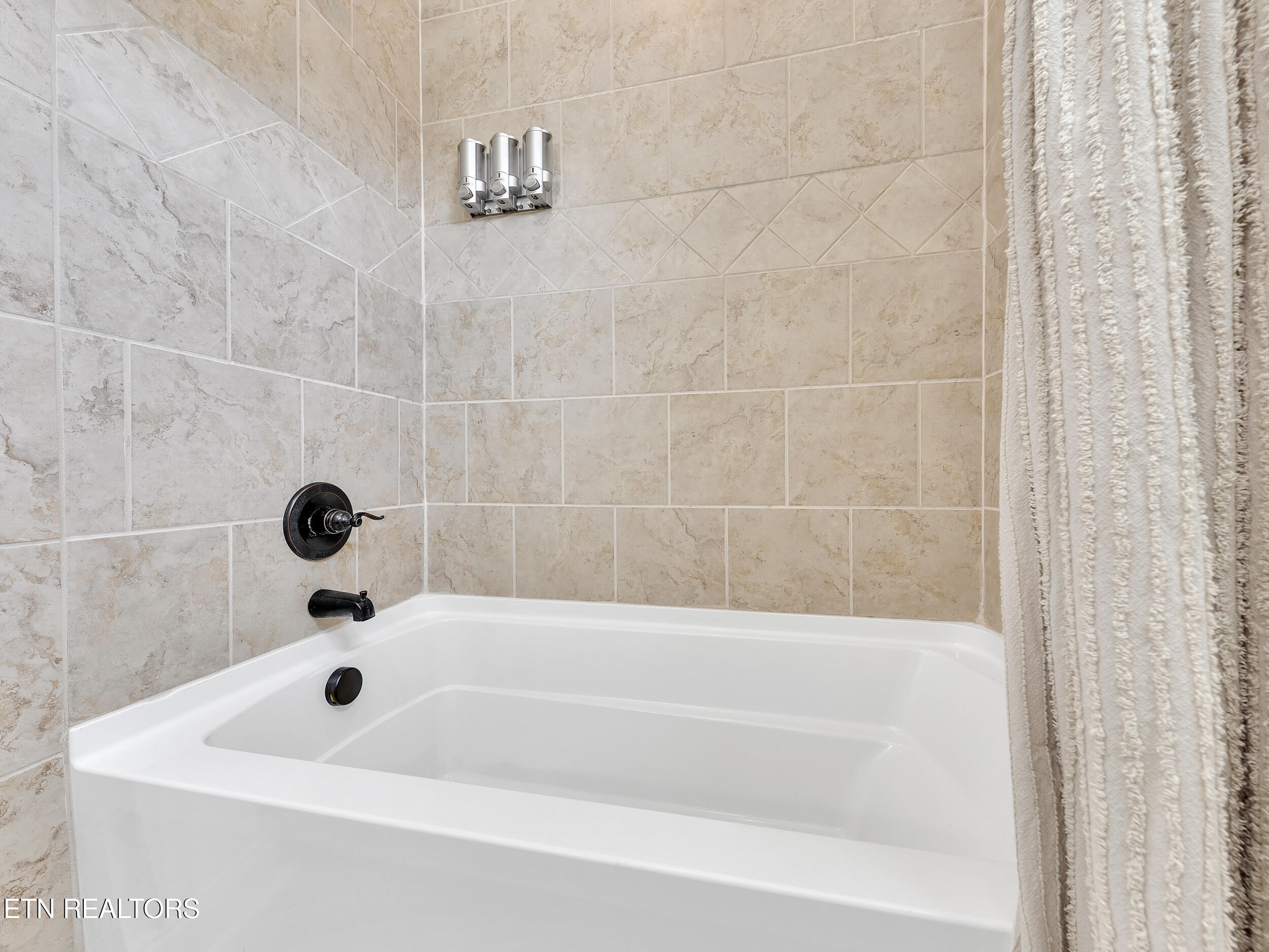 1022 Providence Grove Way Knoxville TN 37919