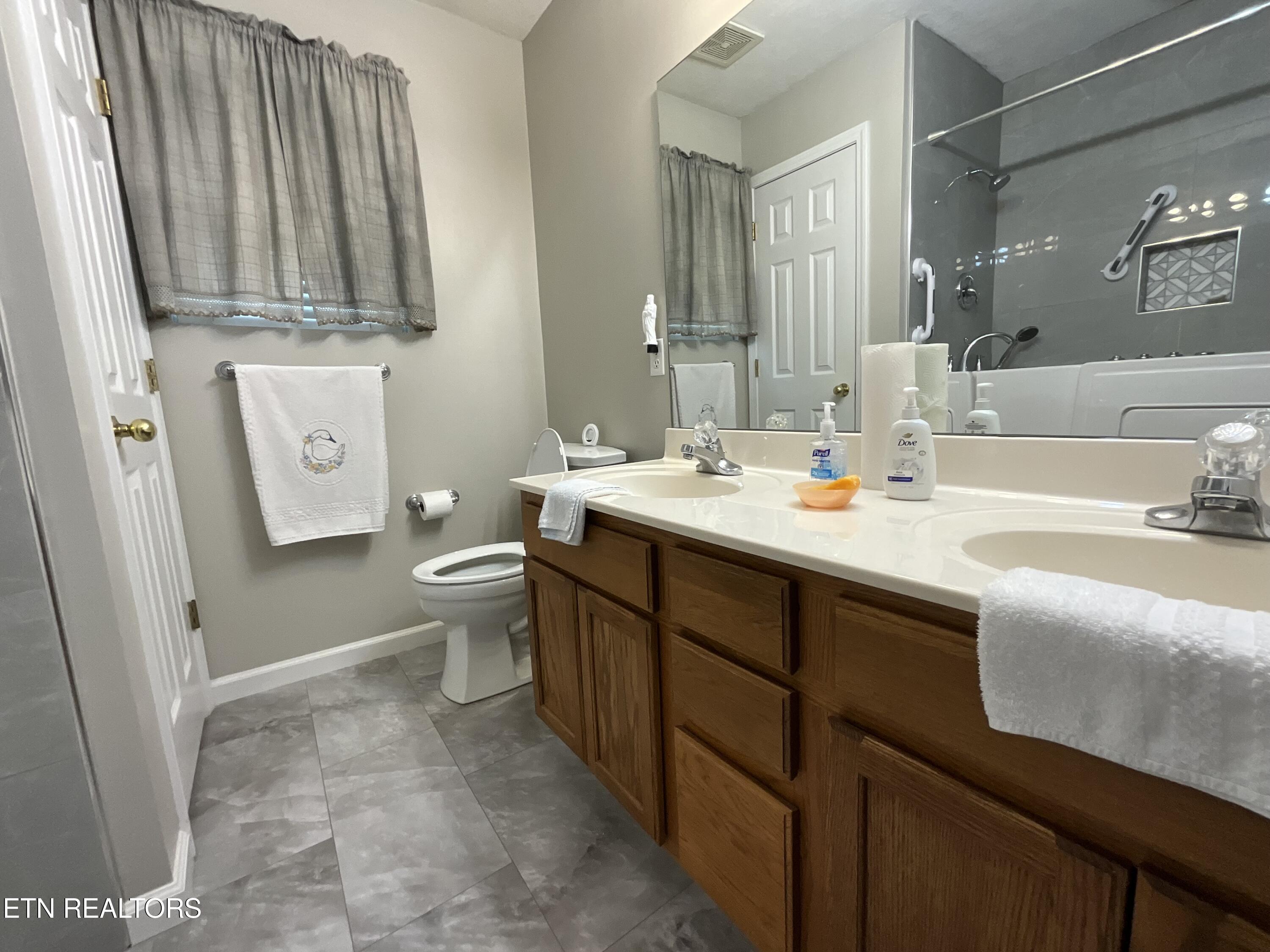 8405 Reality Lane Corryton TN 37721