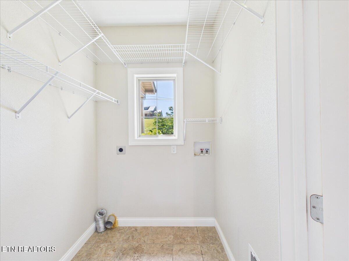 139 Gracyn Lane Harrogate TN 37752