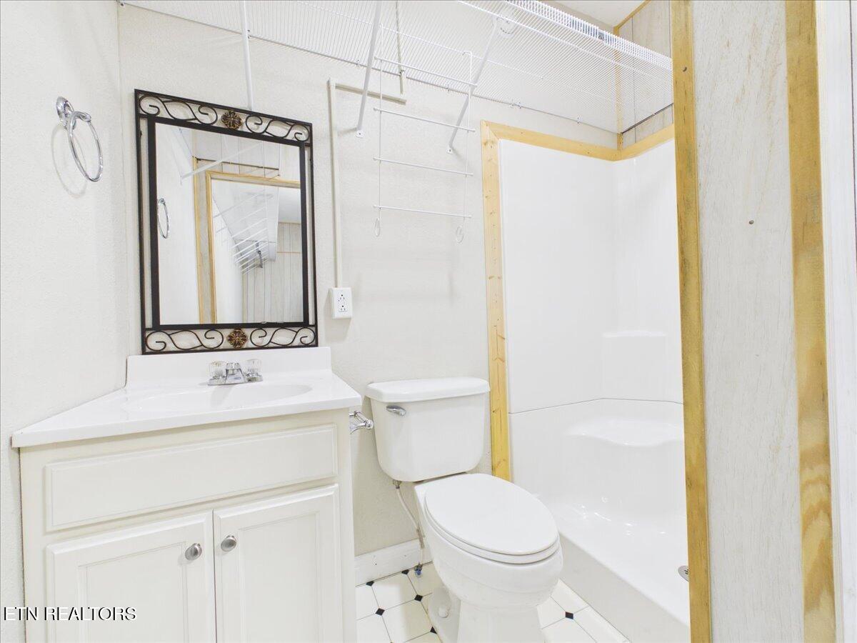 139 Gracyn Lane Harrogate TN 37752