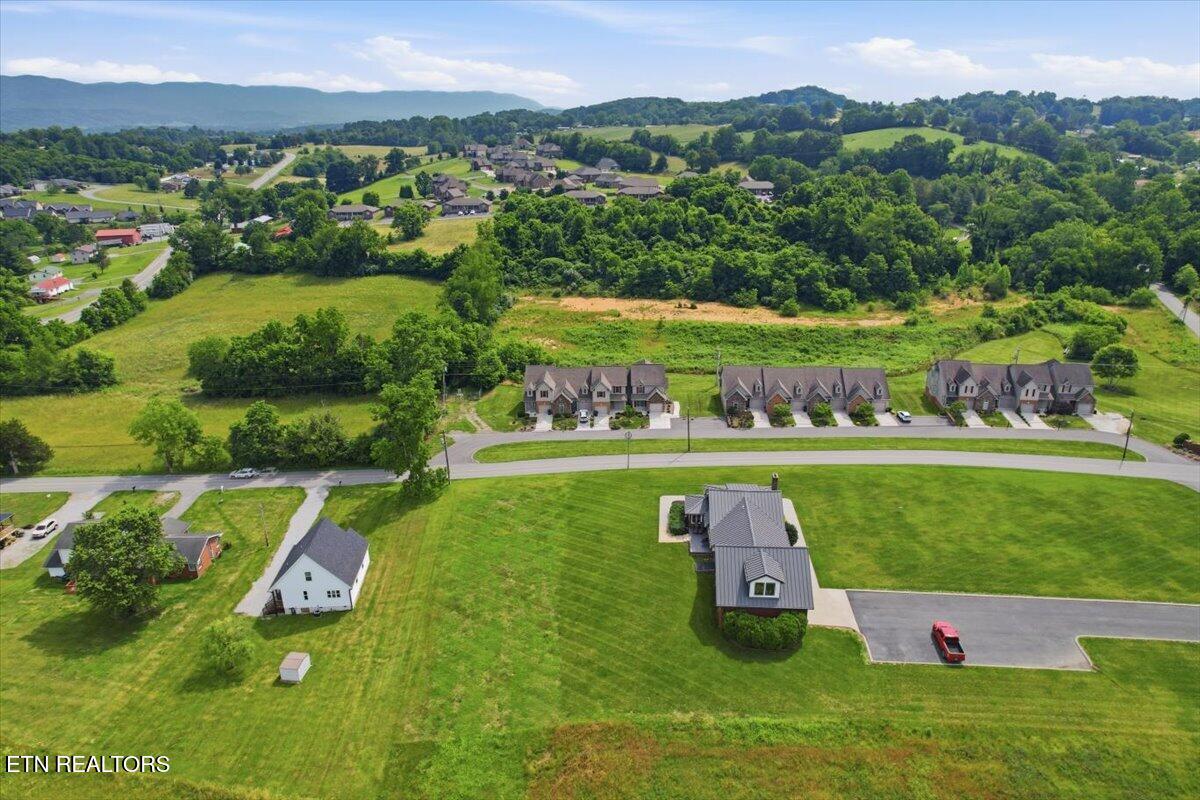 139 Gracyn Lane Harrogate TN 37752