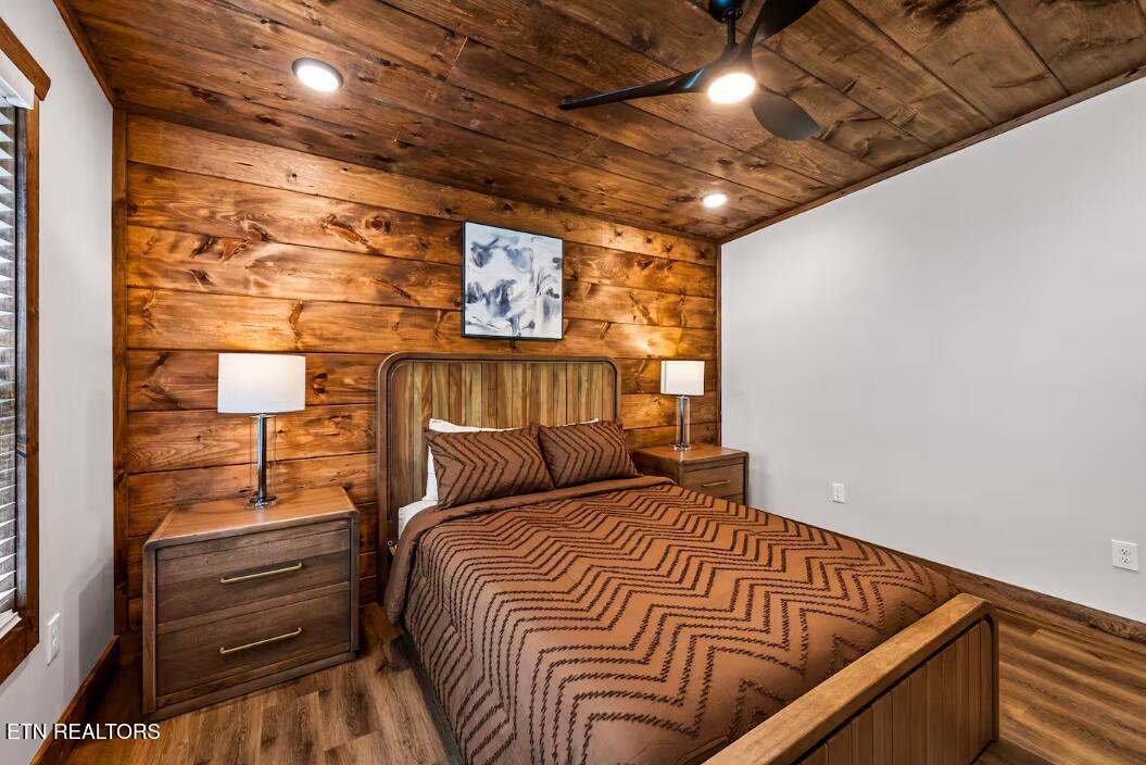 615 Country Oaks Drive Pigeon Forge TN 37863