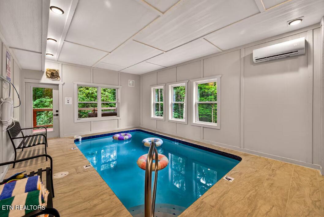 615 Country Oaks Drive Pigeon Forge TN 37863