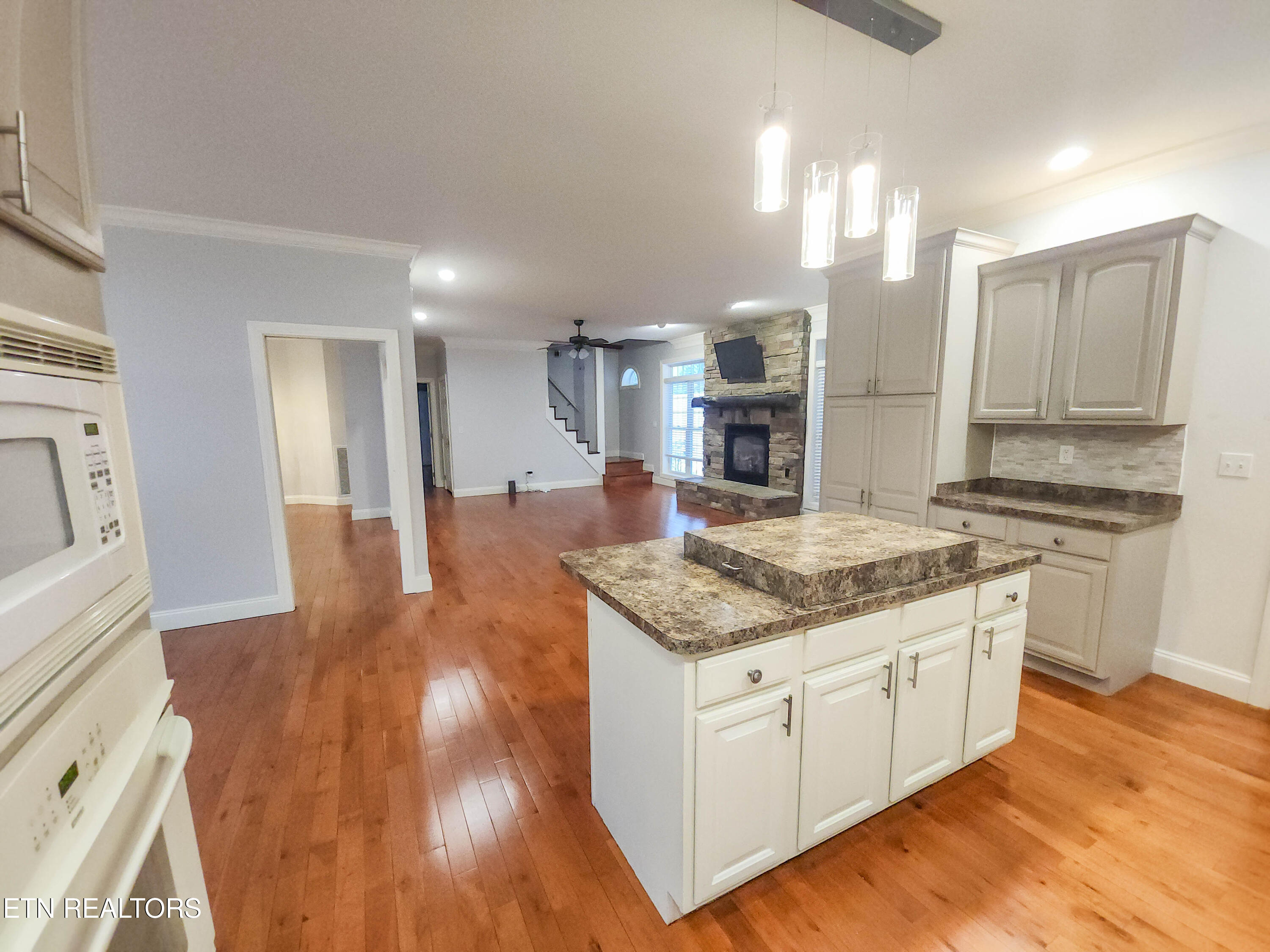 400 Levi Court New Tazewell TN 37825