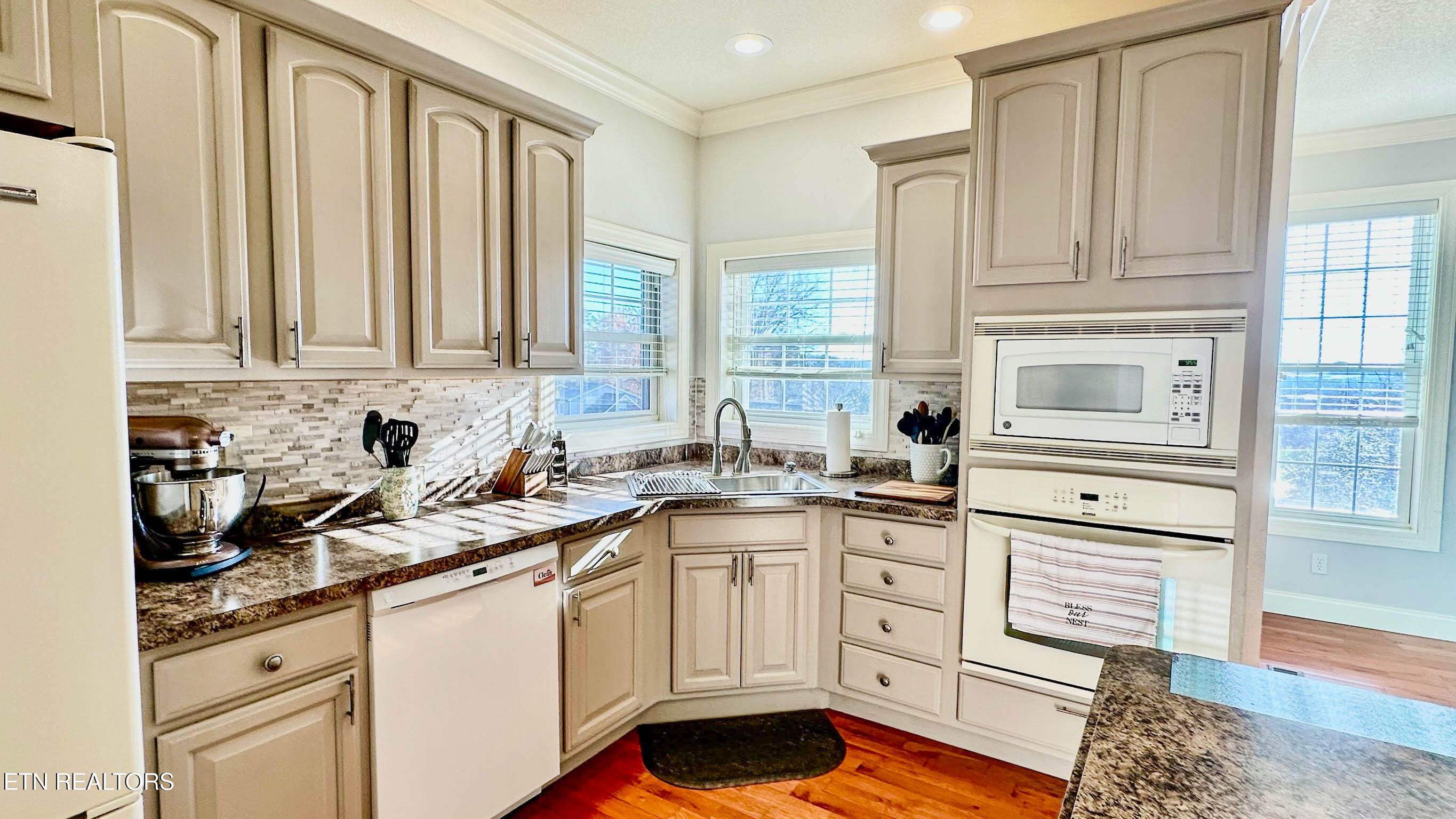 400 Levi Court New Tazewell TN 37825