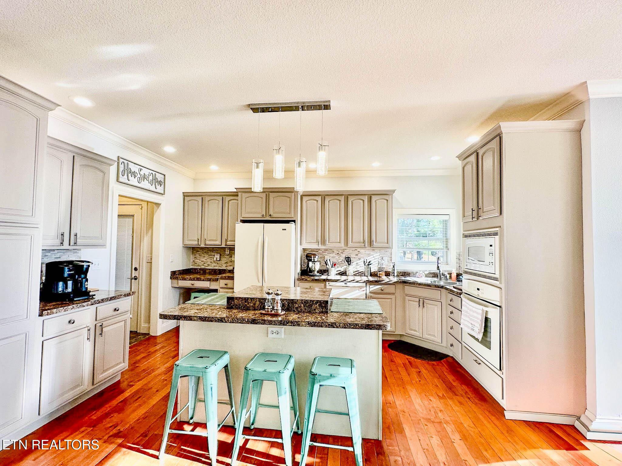 400 Levi Court New Tazewell TN 37825