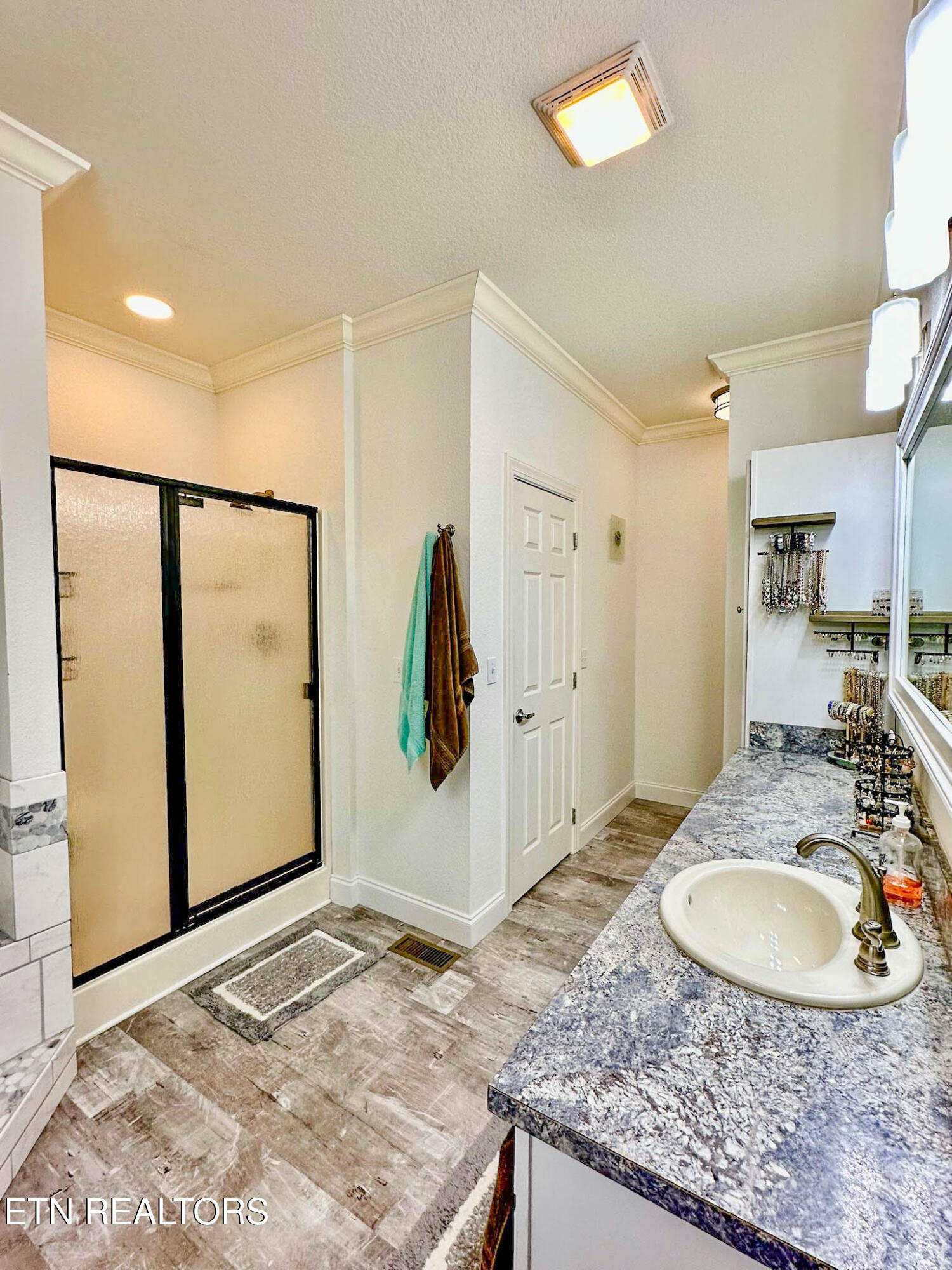 400 Levi Court New Tazewell TN 37825