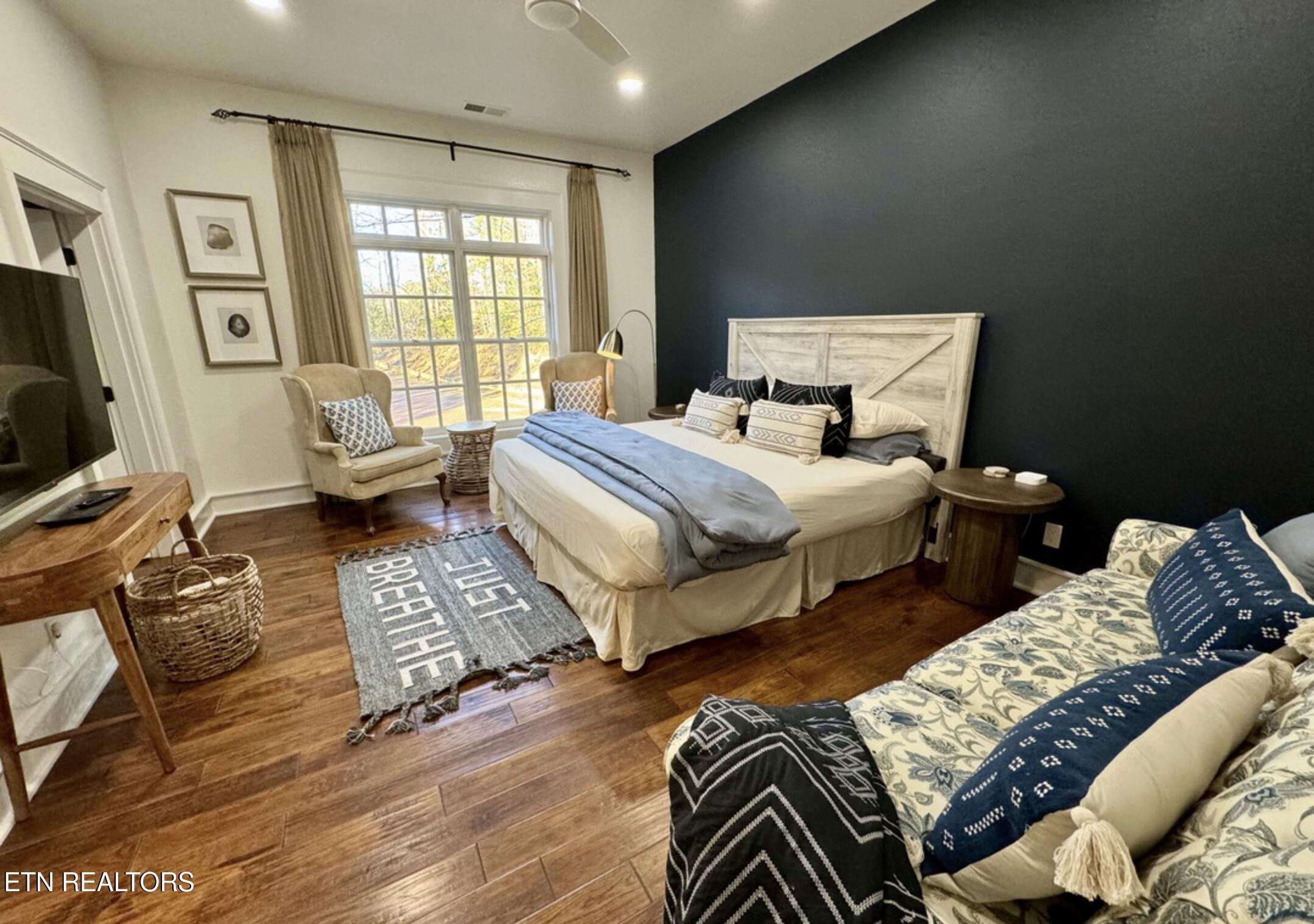 1886 Acorn Branch Lane Gatlinburg TN 37738