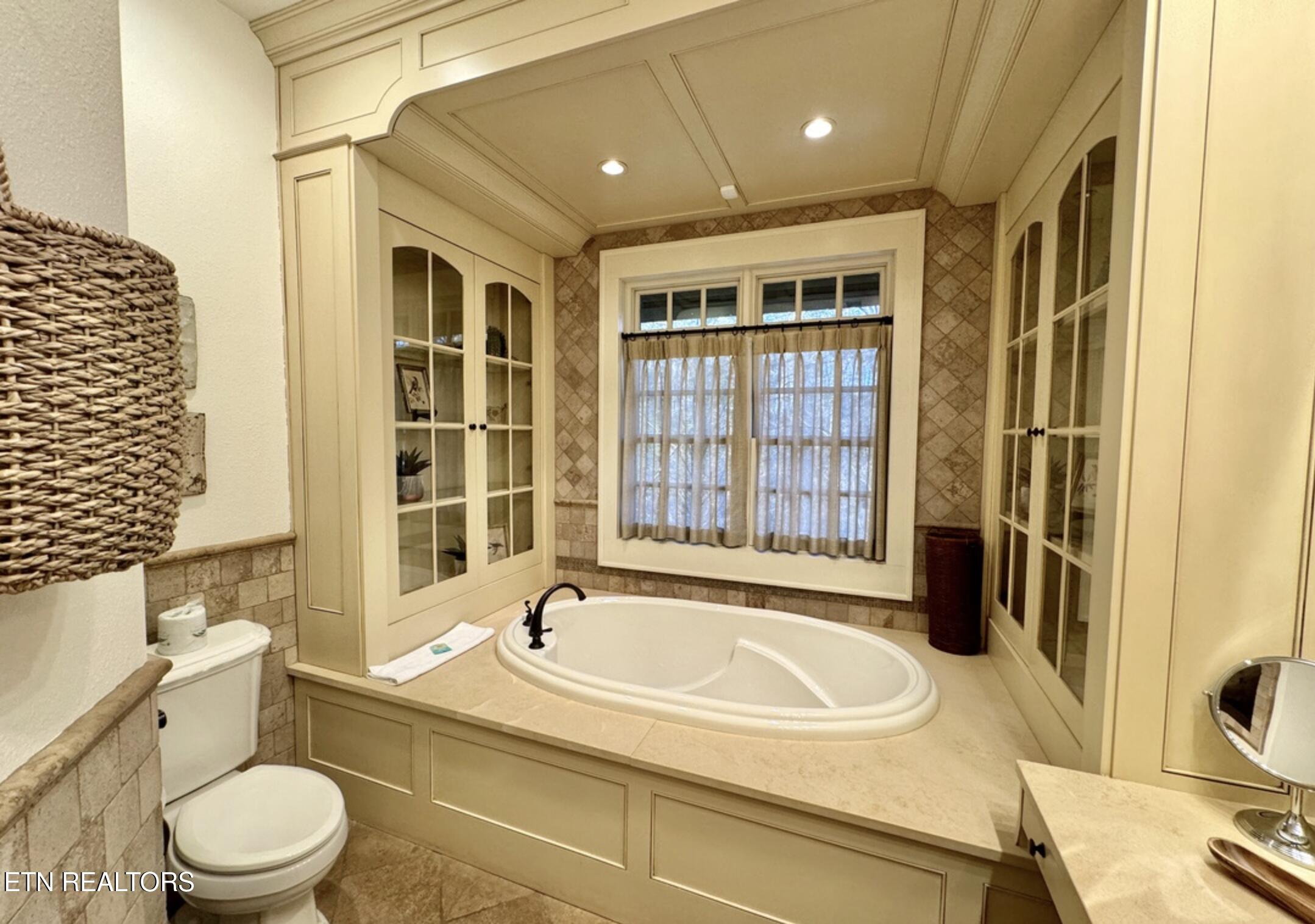 1886 Acorn Branch Lane Gatlinburg TN 37738