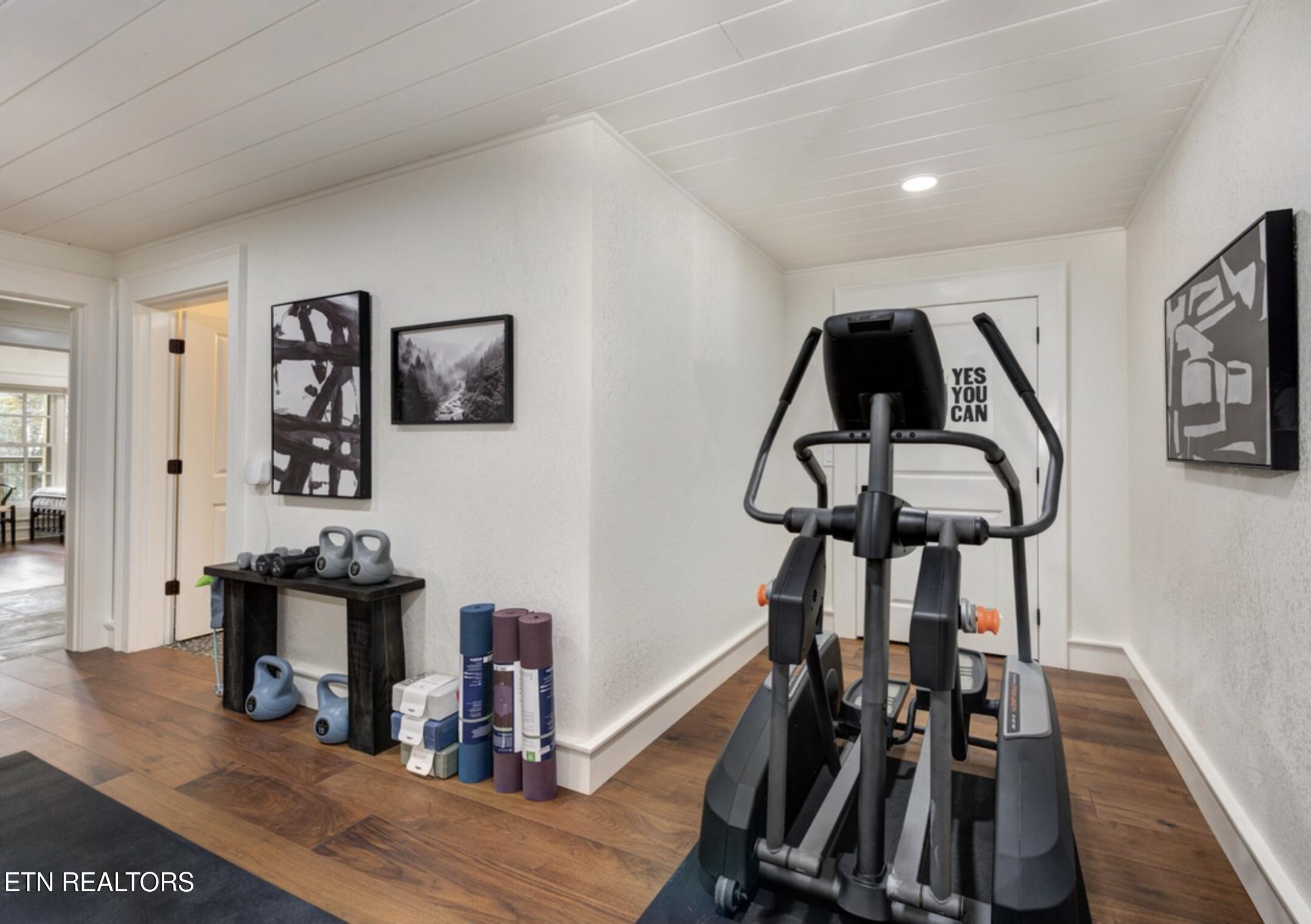 1886 Acorn Branch Lane Gatlinburg TN 37738