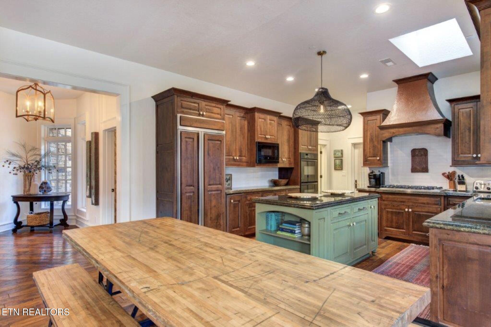 1886 Acorn Branch Lane Gatlinburg TN 37738