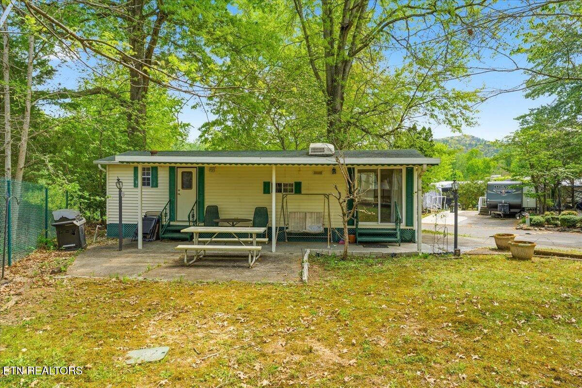 176 & 177 Highway 73 Townsend TN 37882