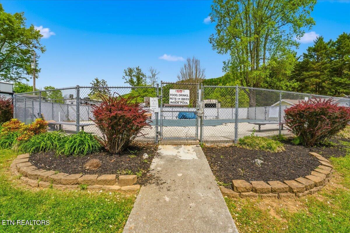 176 & 177 Highway 73 Townsend TN 37882