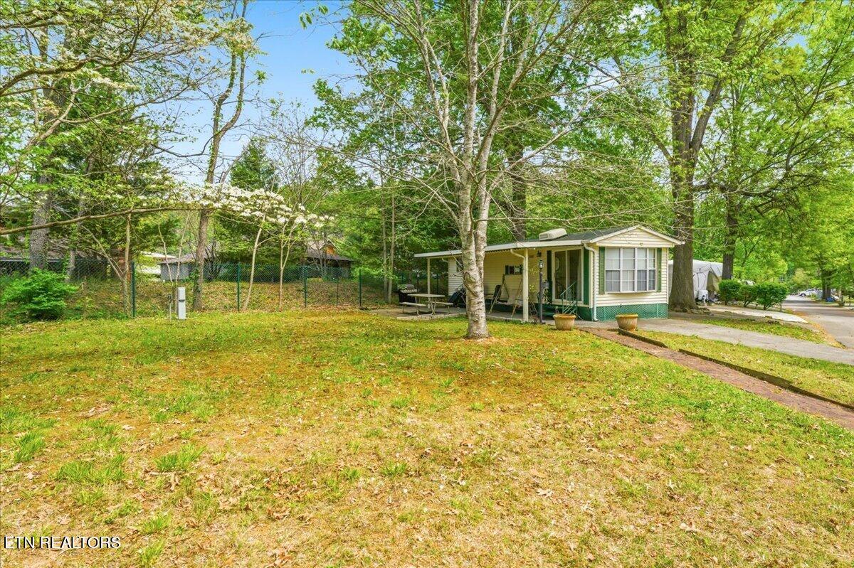 176 & 177 Highway 73 Townsend TN 37882