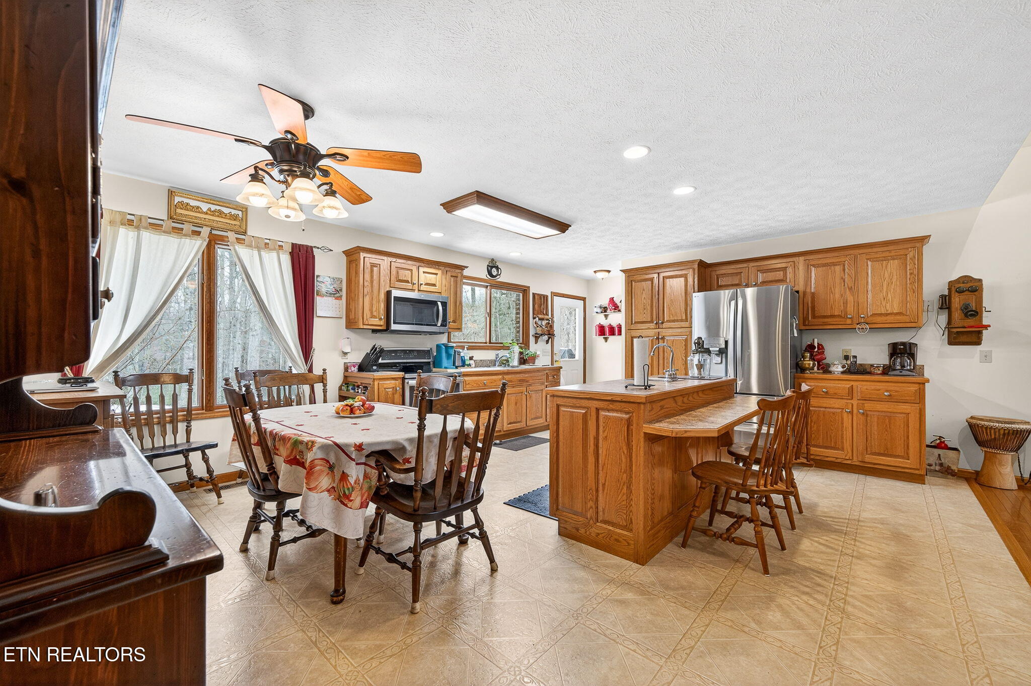 1086 Pearl Hinds Road Jamestown TN 38556