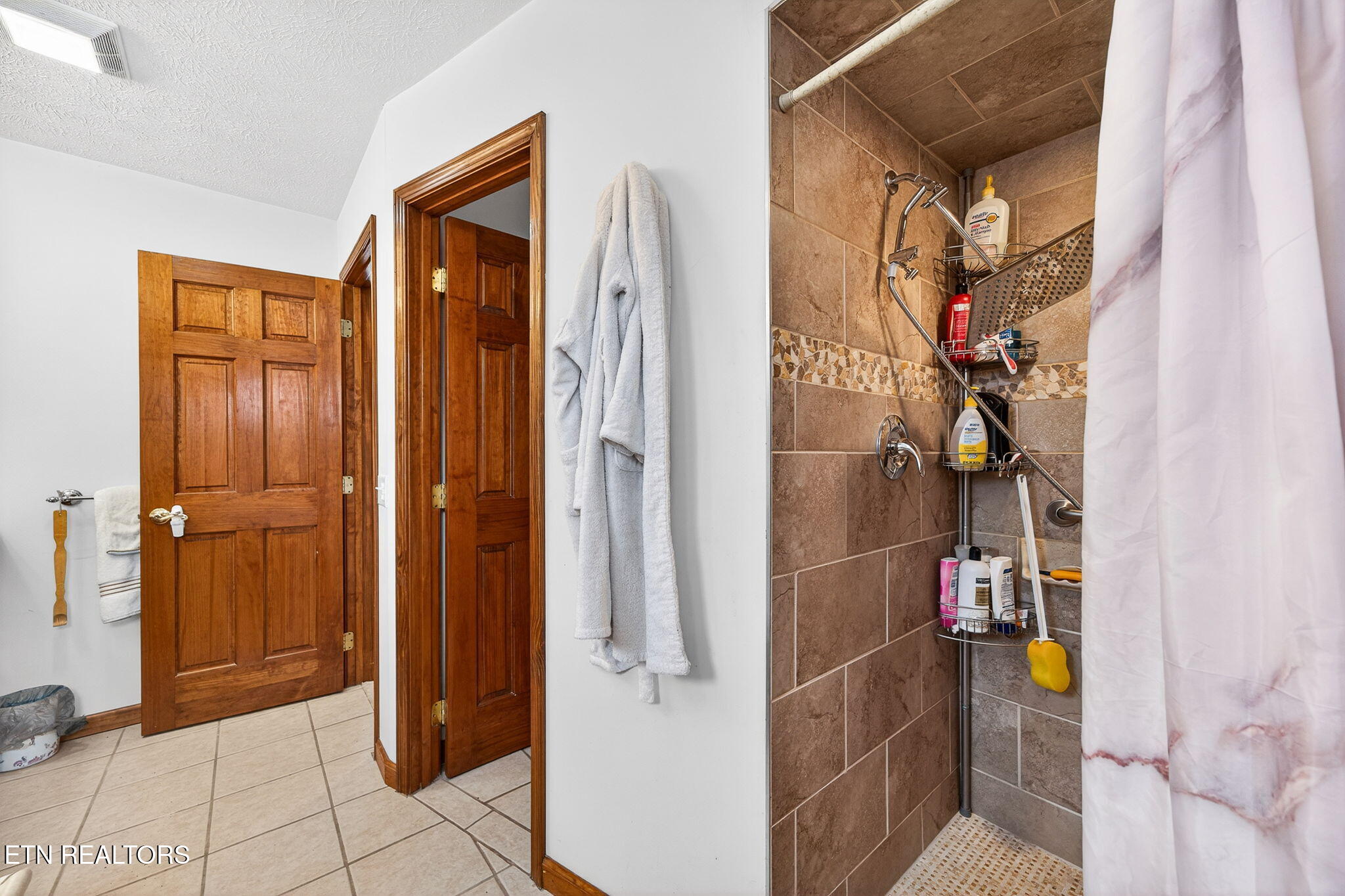 1086 Pearl Hinds Road Jamestown TN 38556