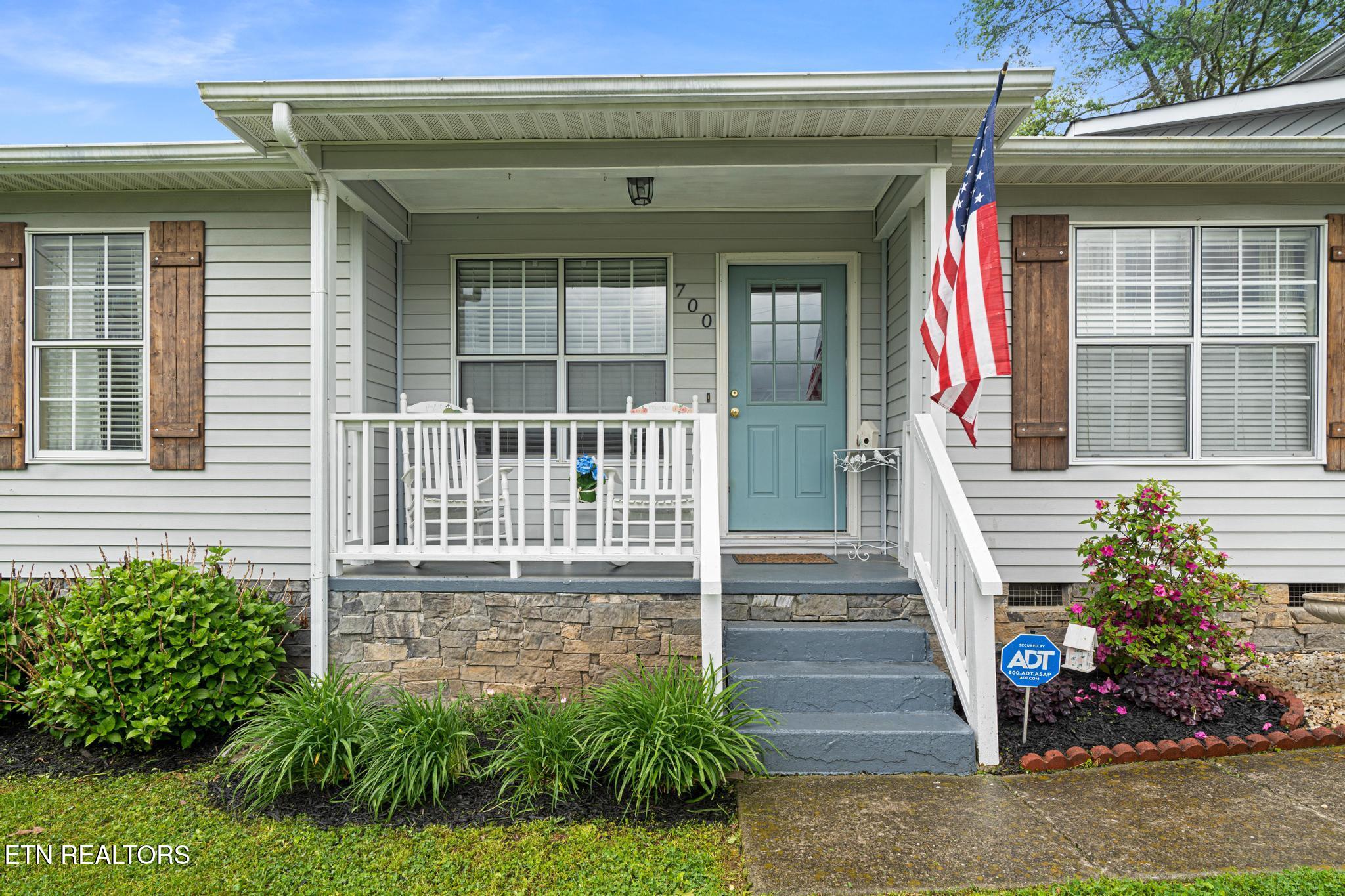700 Crestwood Drive Clinton TN 37716