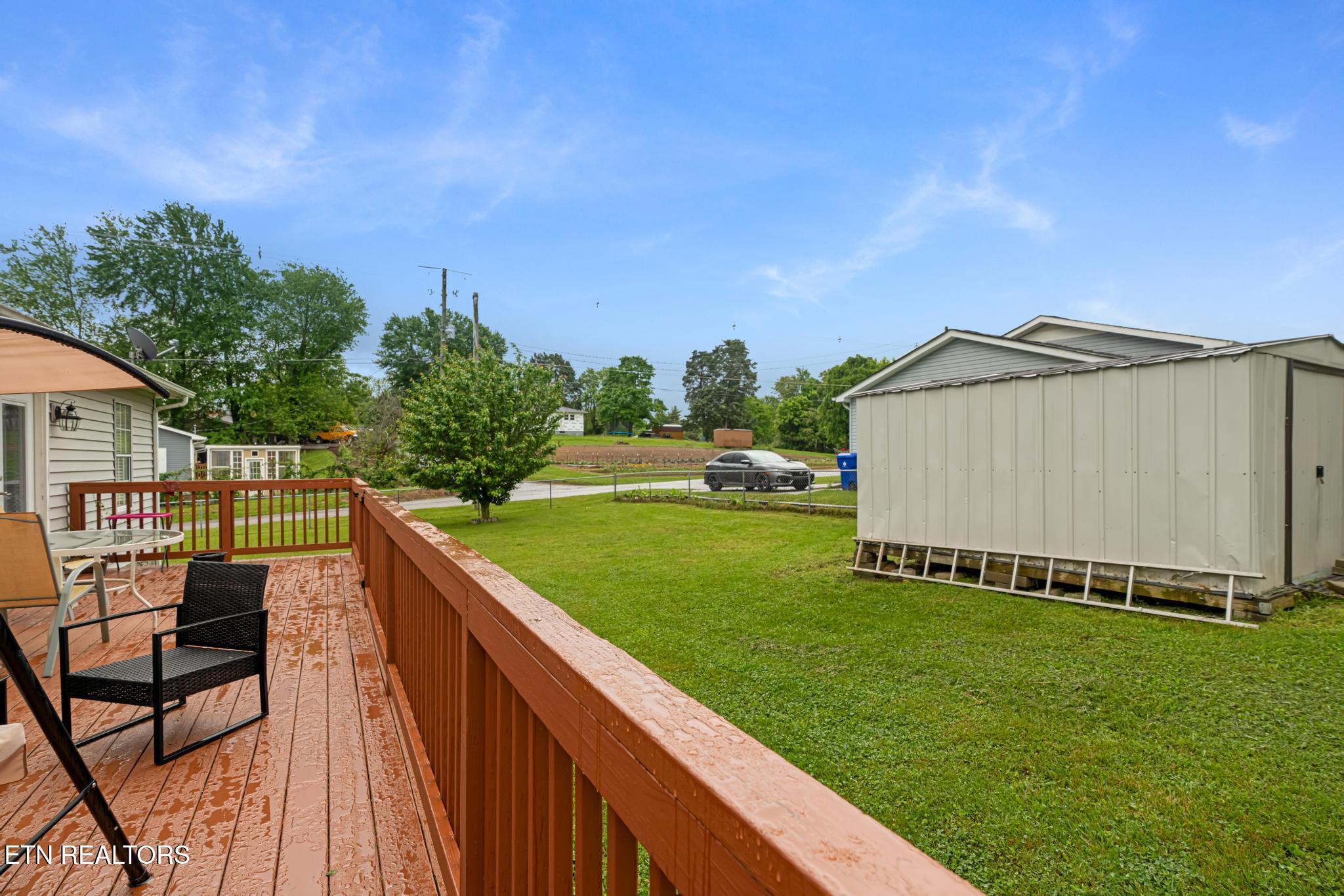 700 Crestwood Drive Clinton TN 37716