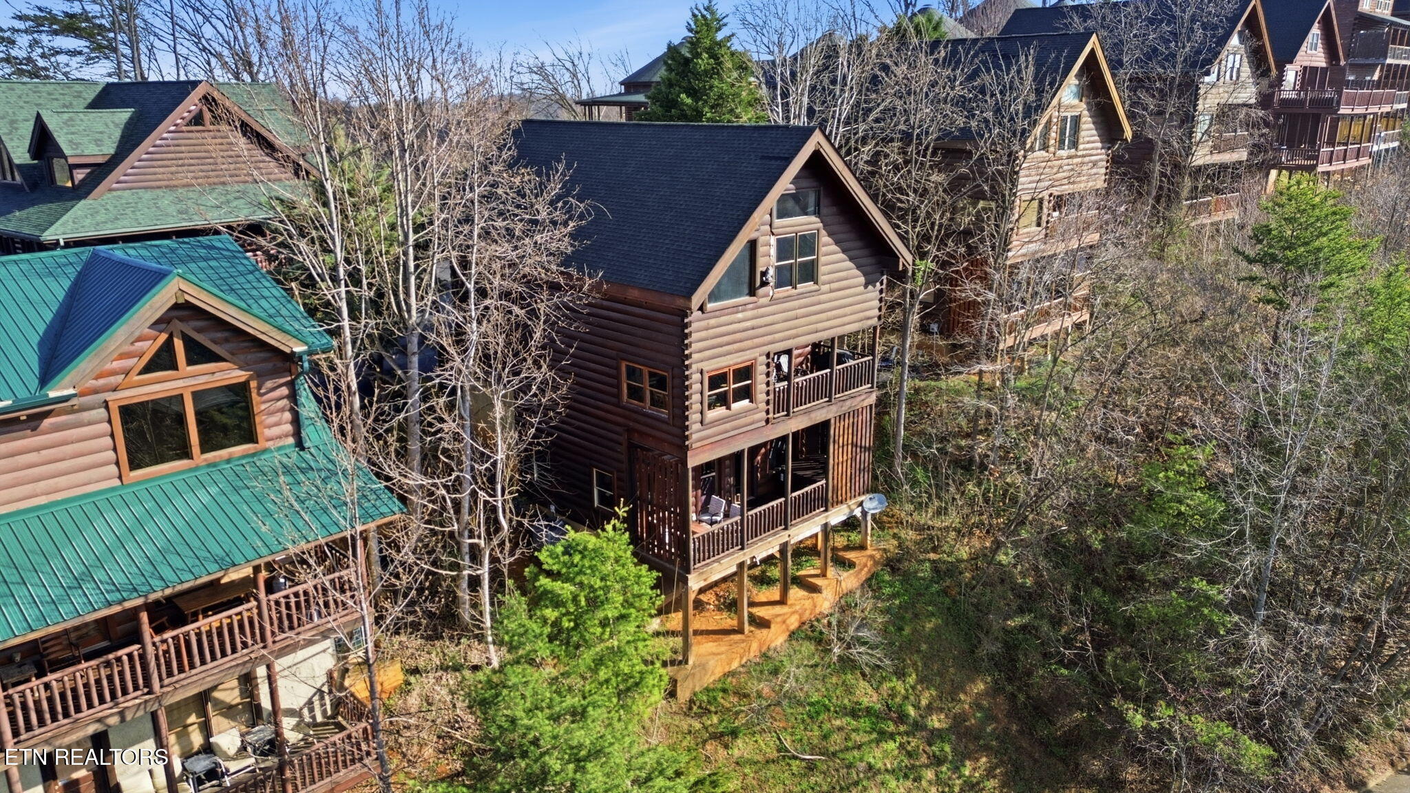 1091 Towering Oaks Drive Sevierville TN 37876