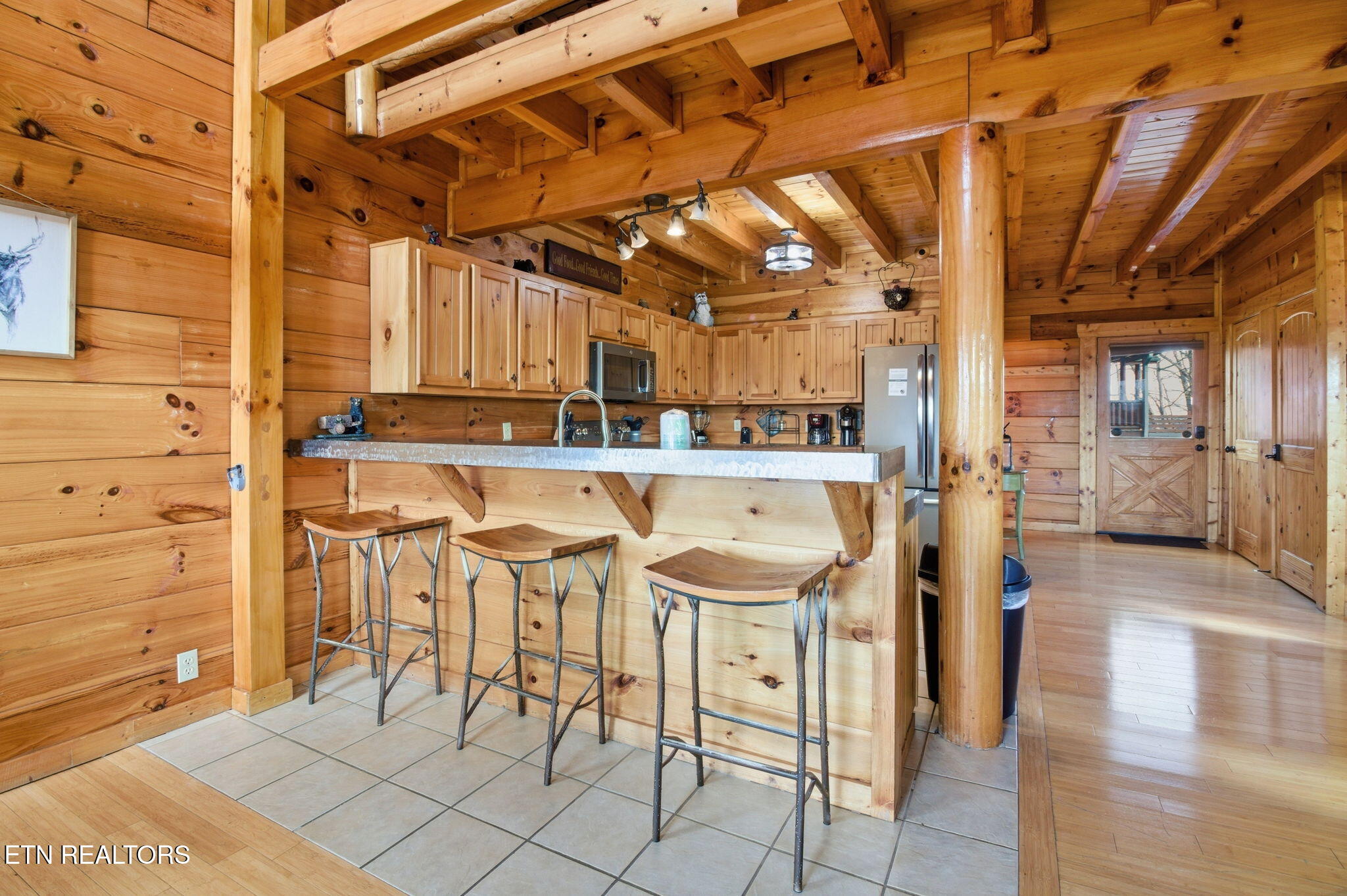 1091 Towering Oaks Drive Sevierville TN 37876