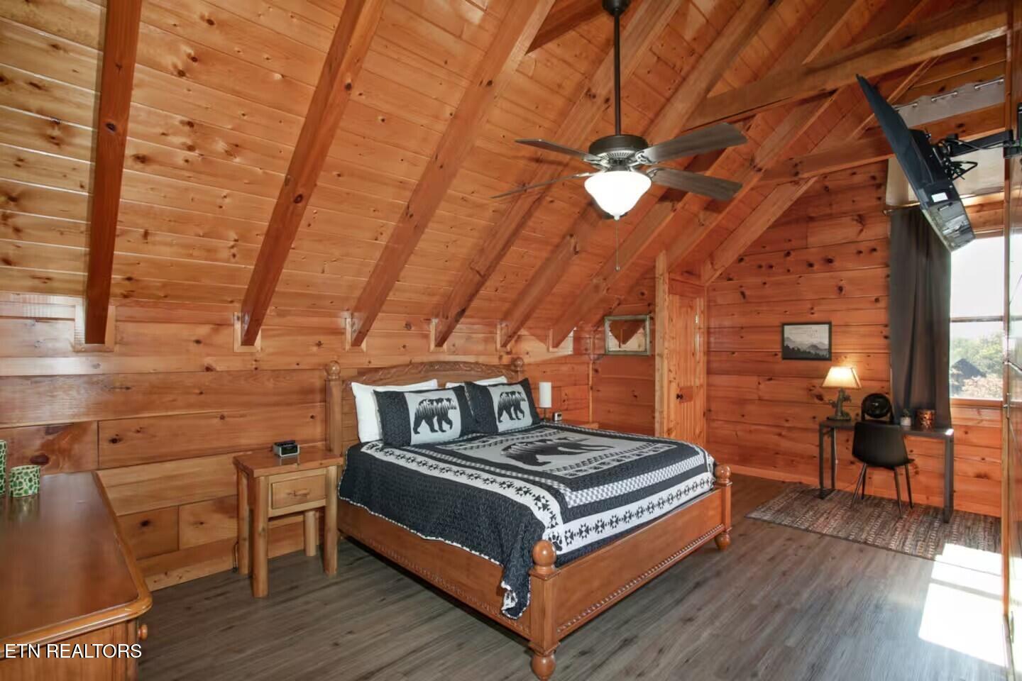 1091 Towering Oaks Drive Sevierville TN 37876