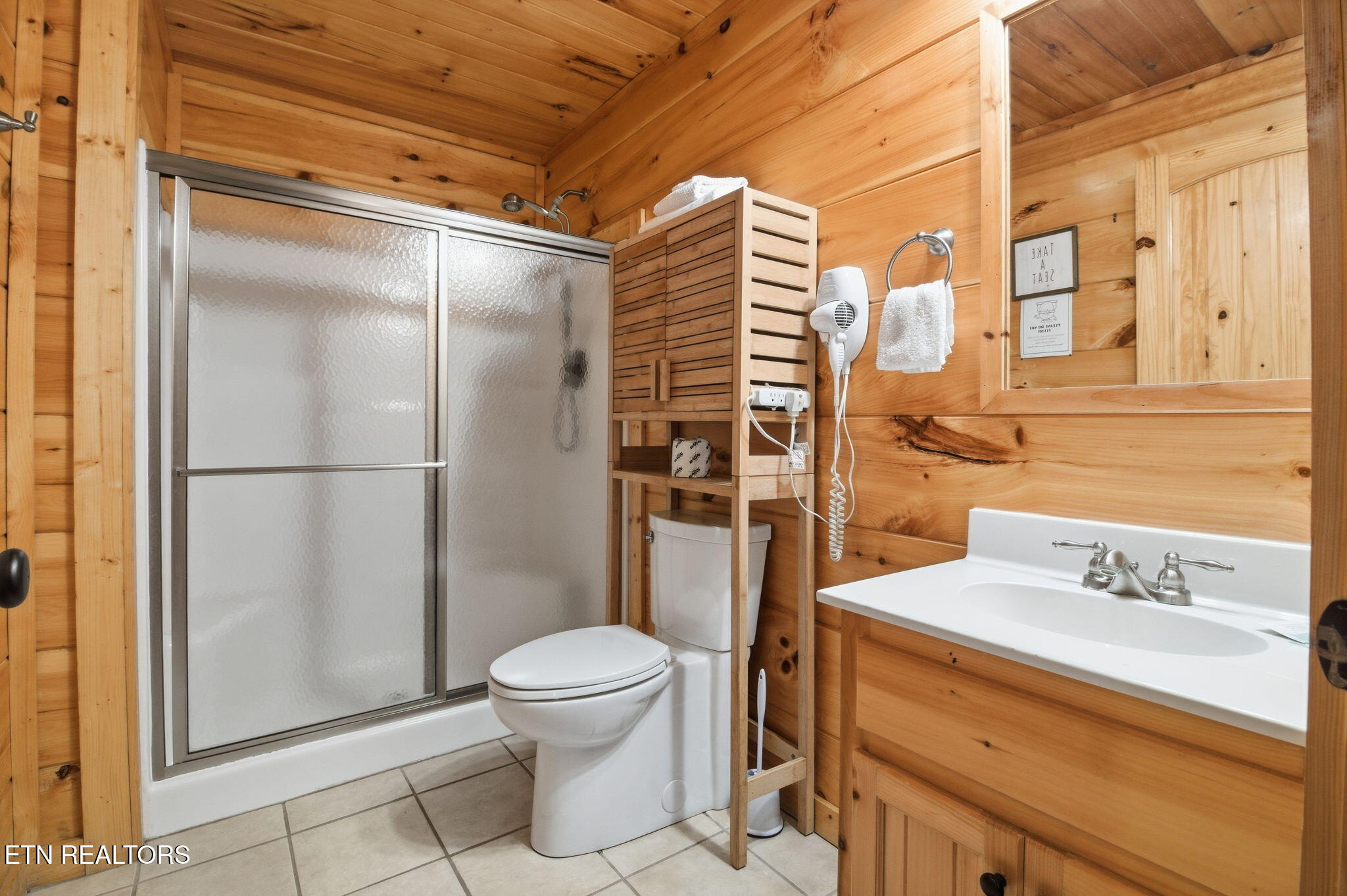 1091 Towering Oaks Drive Sevierville TN 37876