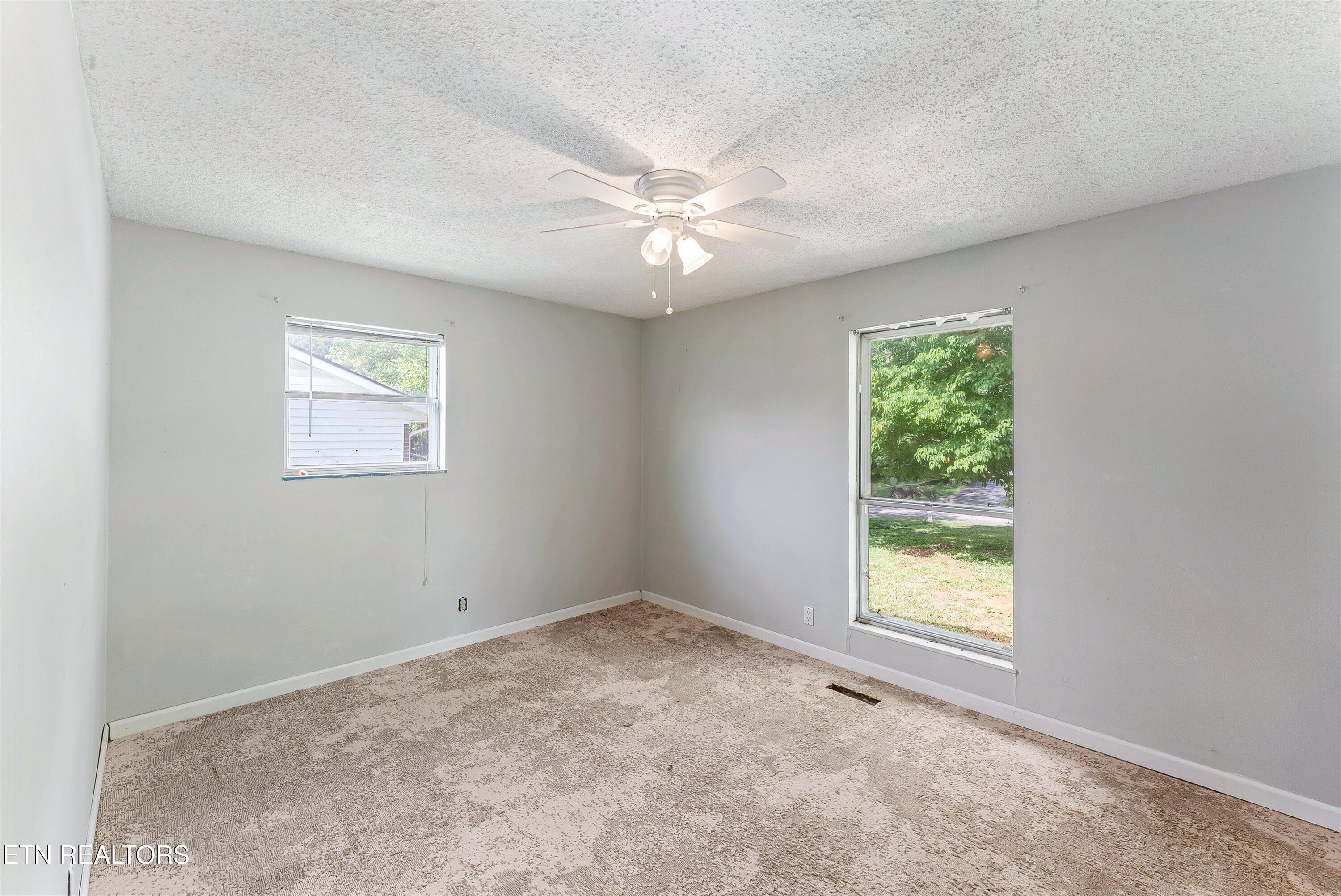 1016 Ruskin Drive Knoxville TN 37923