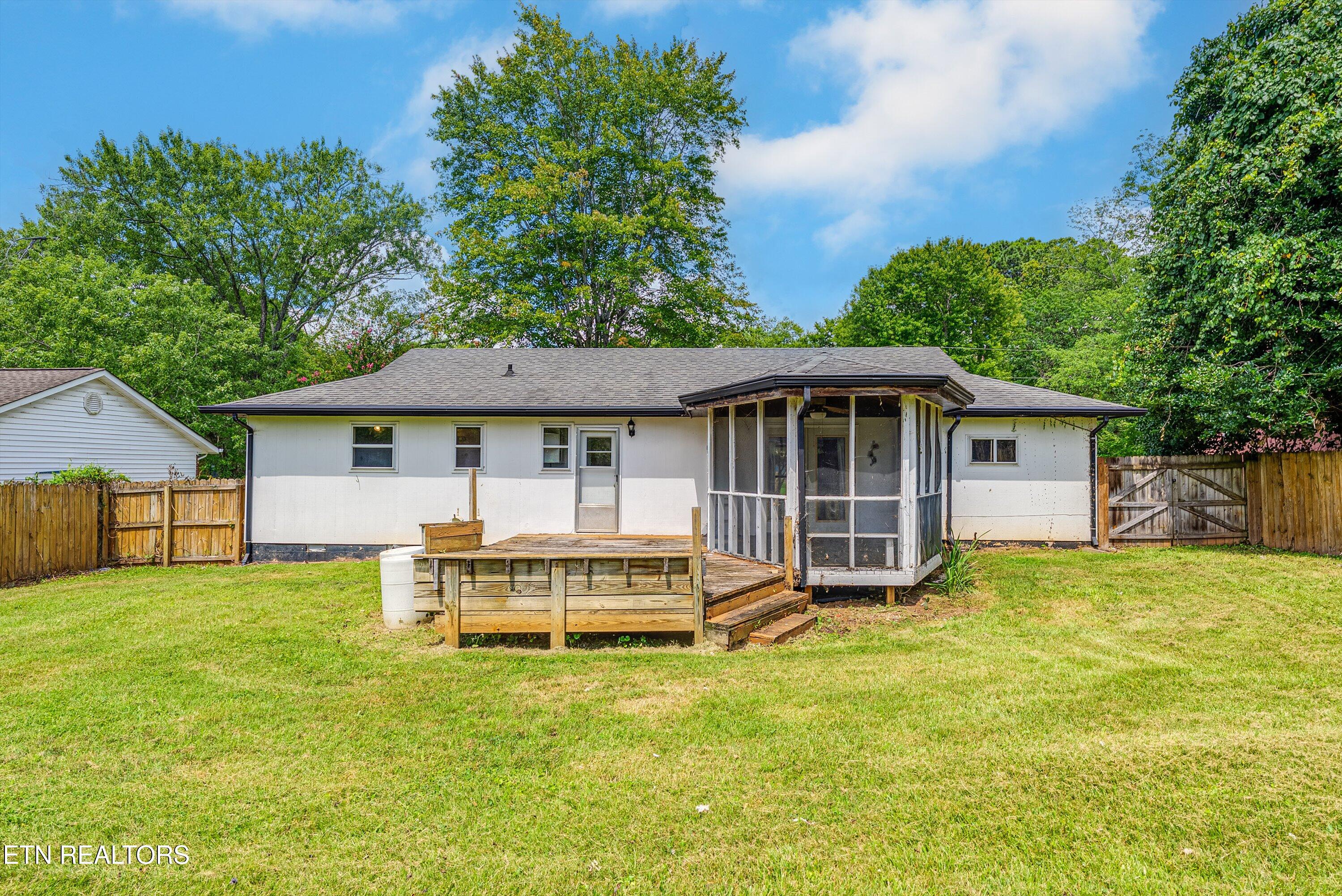 1016 Ruskin Drive Knoxville TN 37923