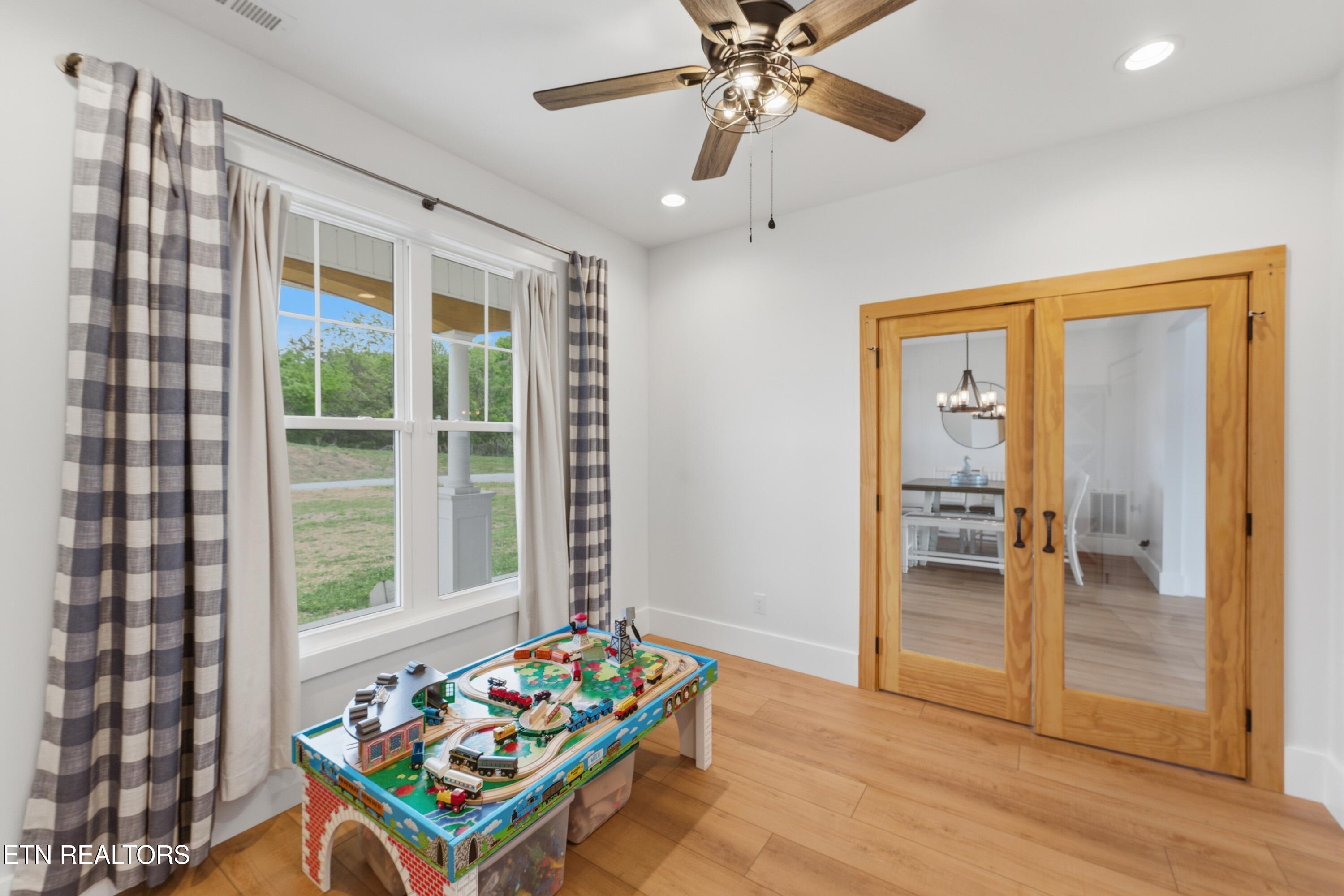 681 Grassy Creek Road Greeneville TN 37743