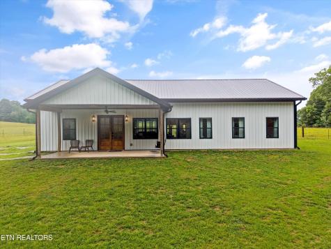 262 Pattie Gap Road Philadelphia TN 37846