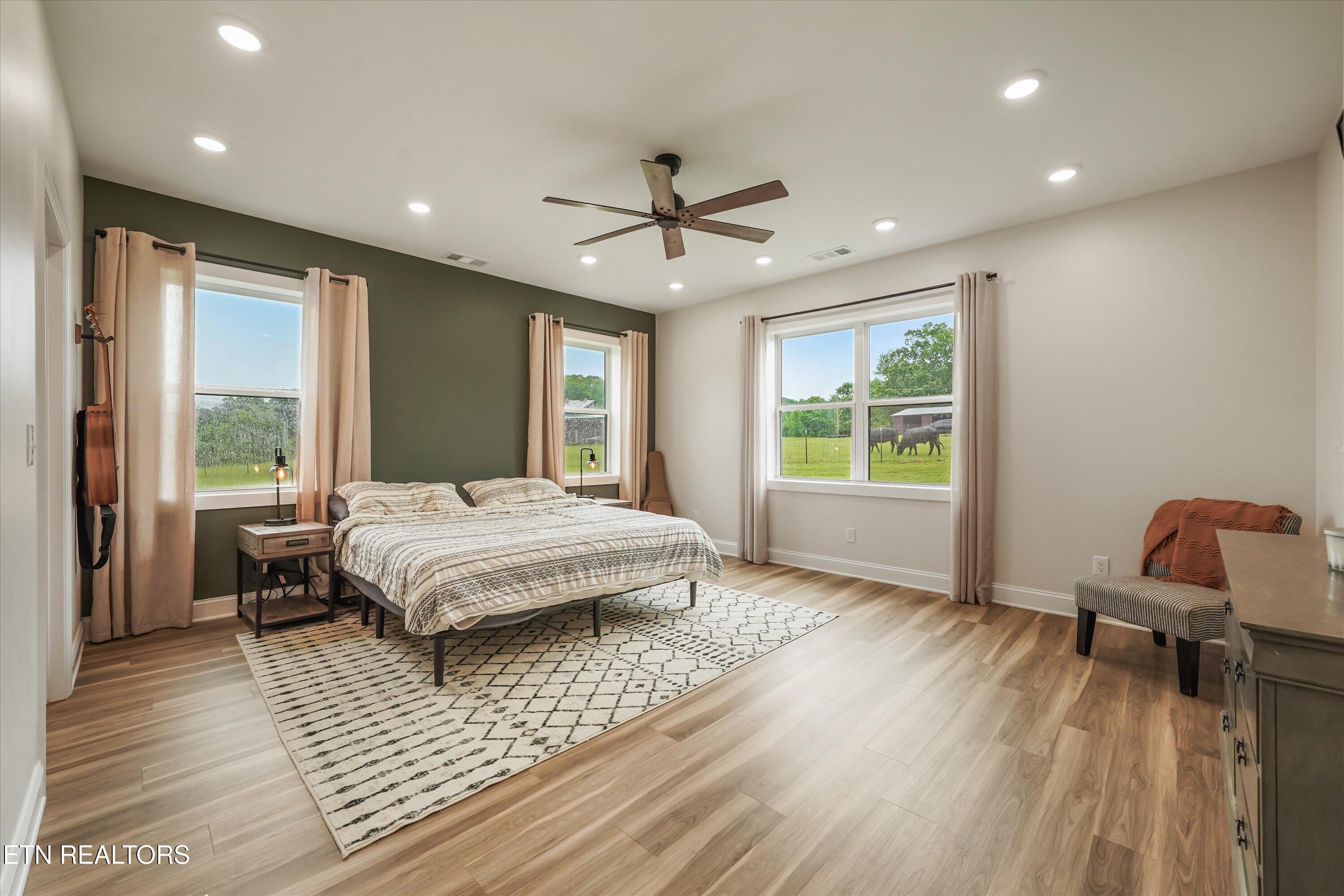 262 Pattie Gap Road Philadelphia TN 37846