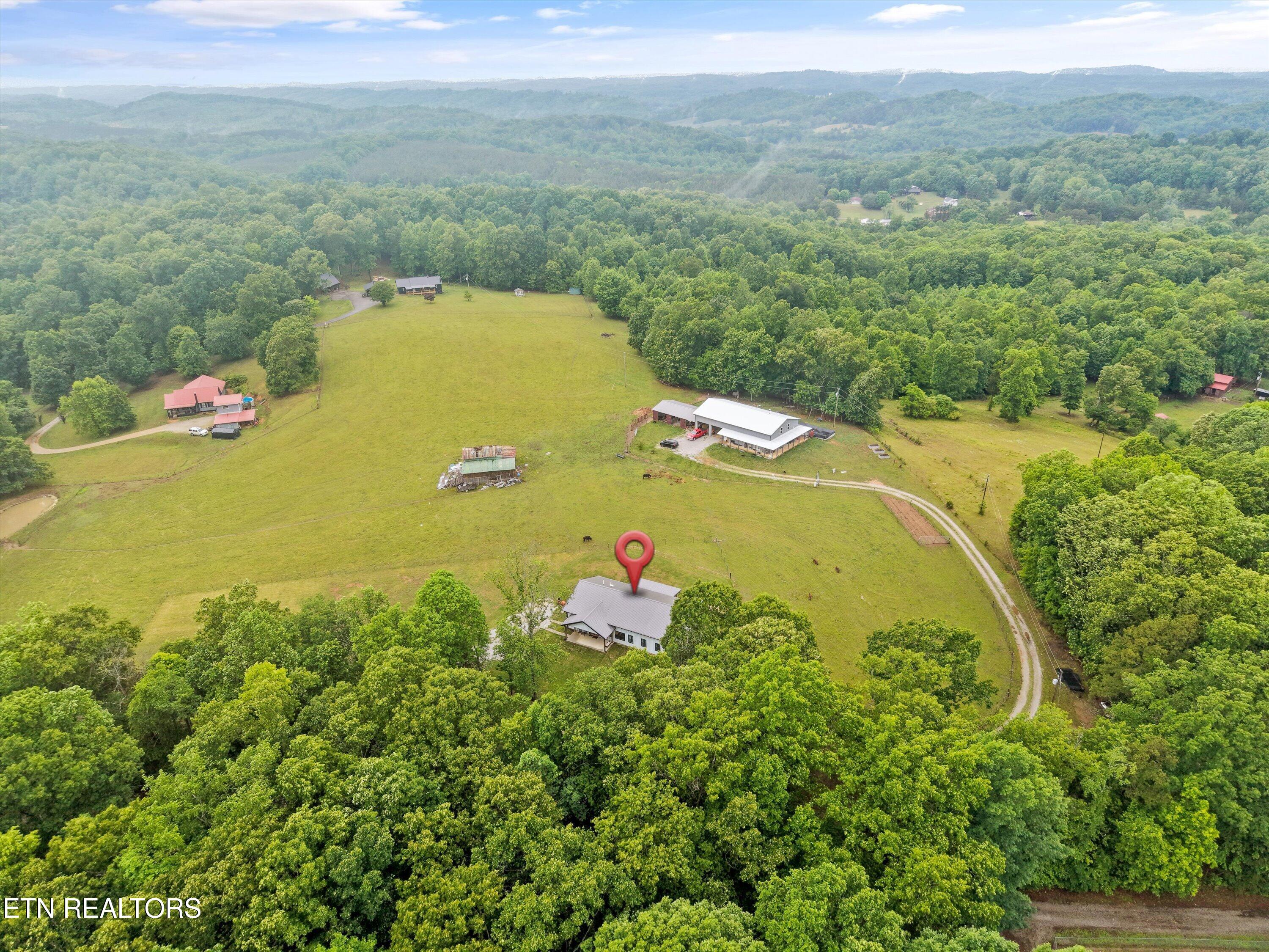 262 Pattie Gap Road Philadelphia TN 37846