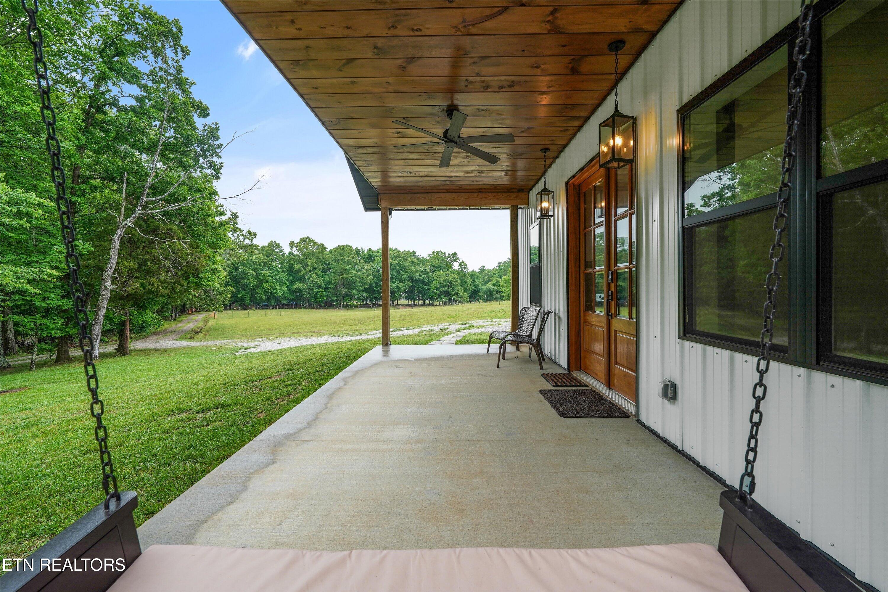 262 Pattie Gap Road Philadelphia TN 37846