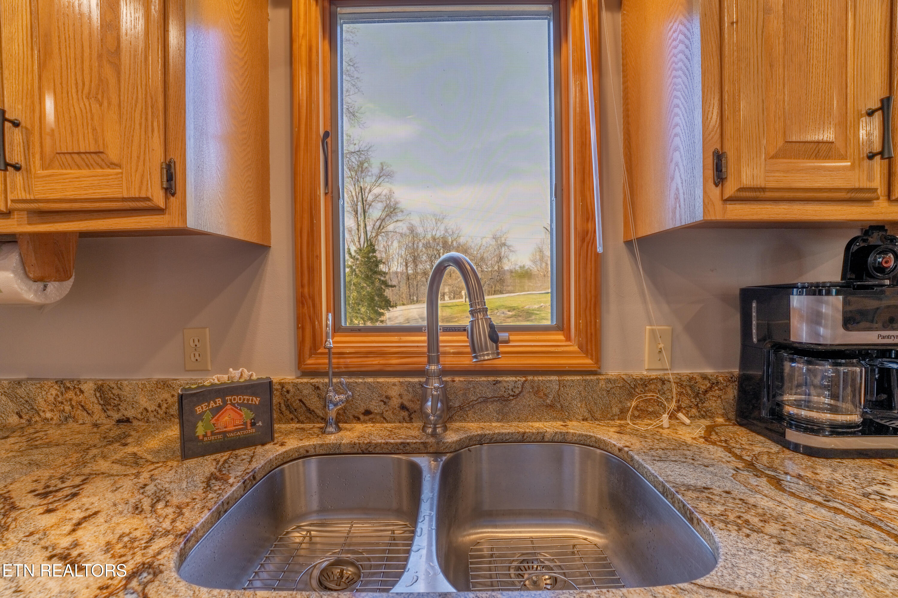 3375 Spring View Drive Sevierville TN 37862
