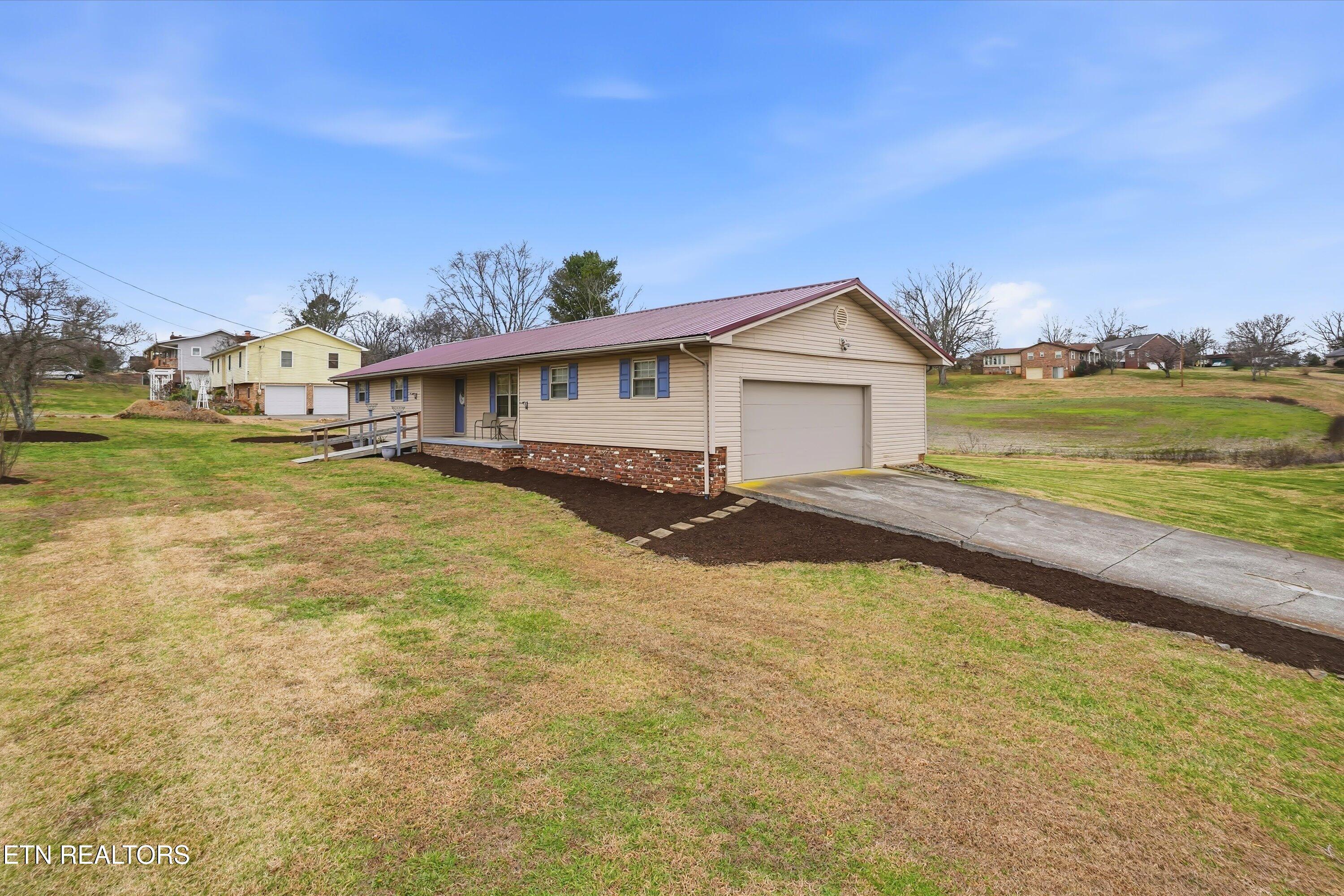 1001 Hitch Road Maryville TN 37804