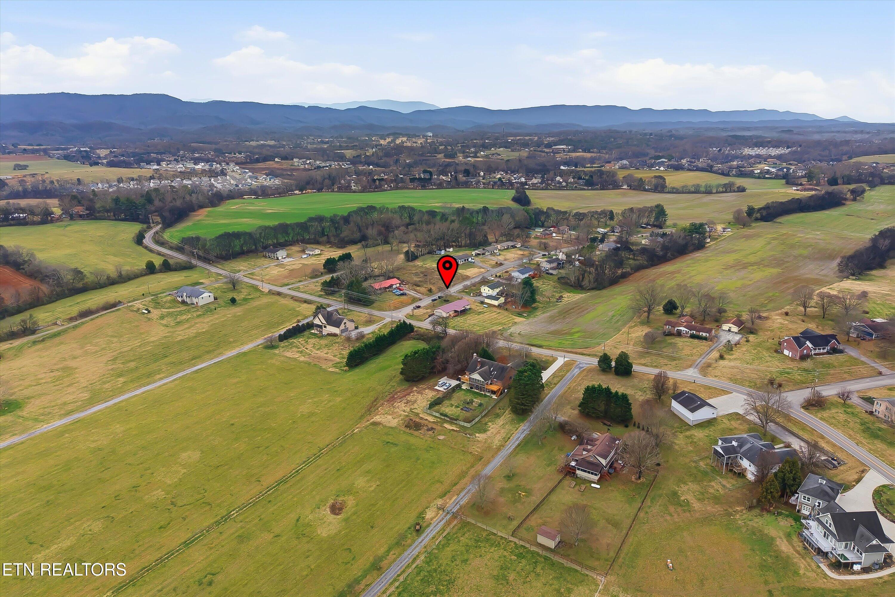 1001 Hitch Road Maryville TN 37804