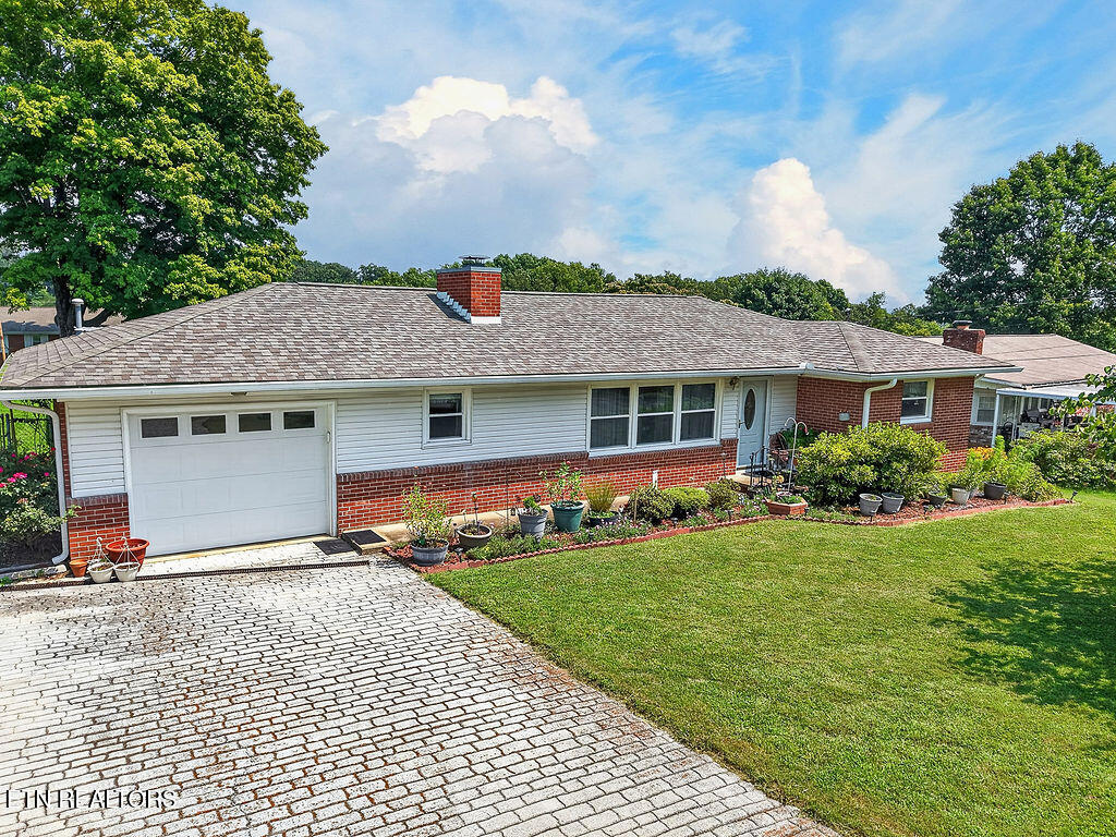 509 Scenic Drive Clinton TN 37716
