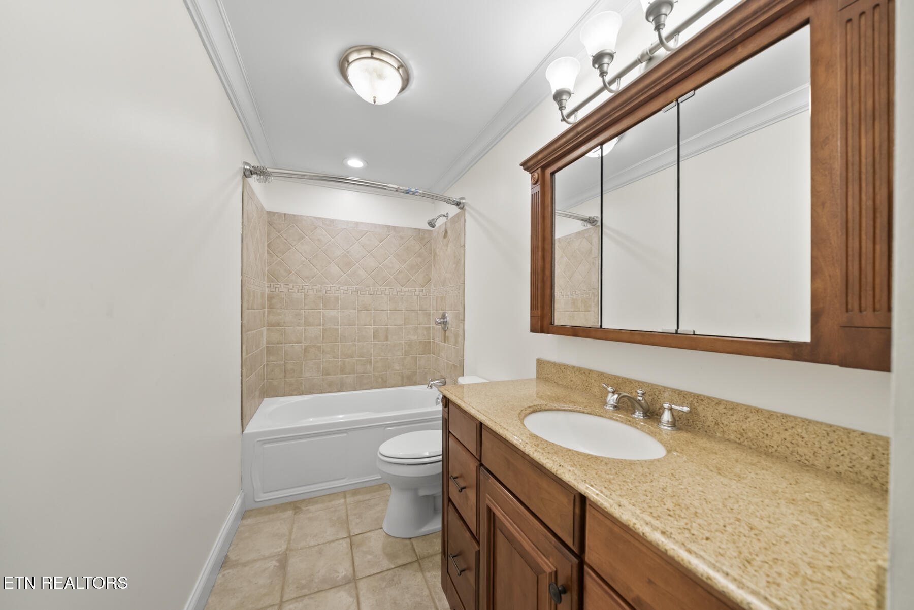 136 Westwood Drive Clinton TN 37716