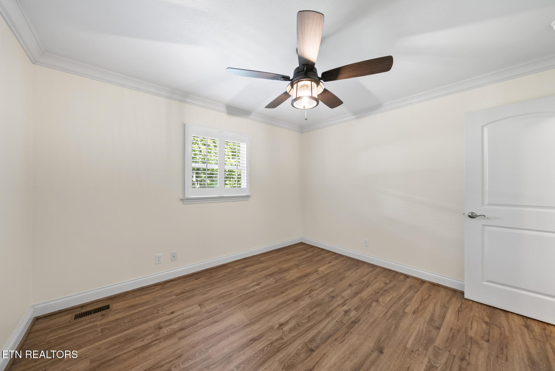 136 Westwood Drive Clinton TN 37716
