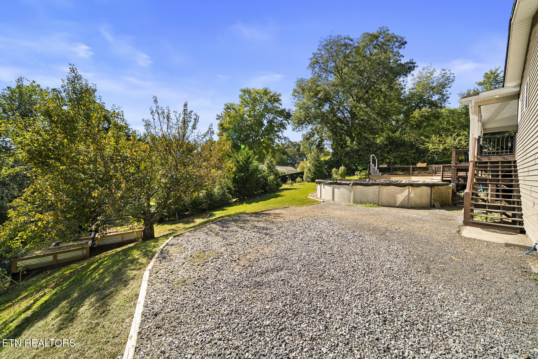 136 Westwood Drive Clinton TN 37716